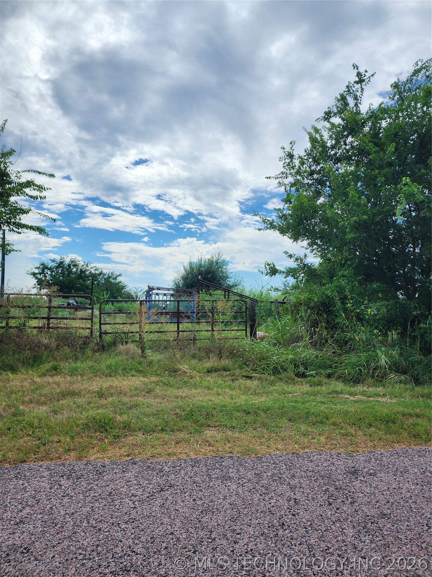 8353 Knobb Road Property Photo 10