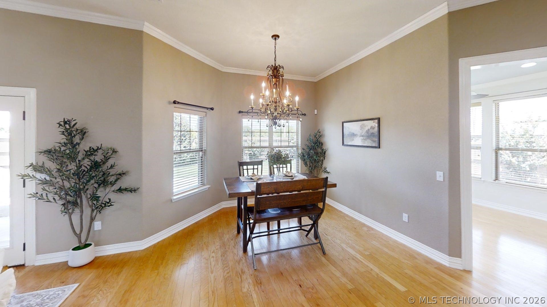 401 Wandering Way Property Photo 25