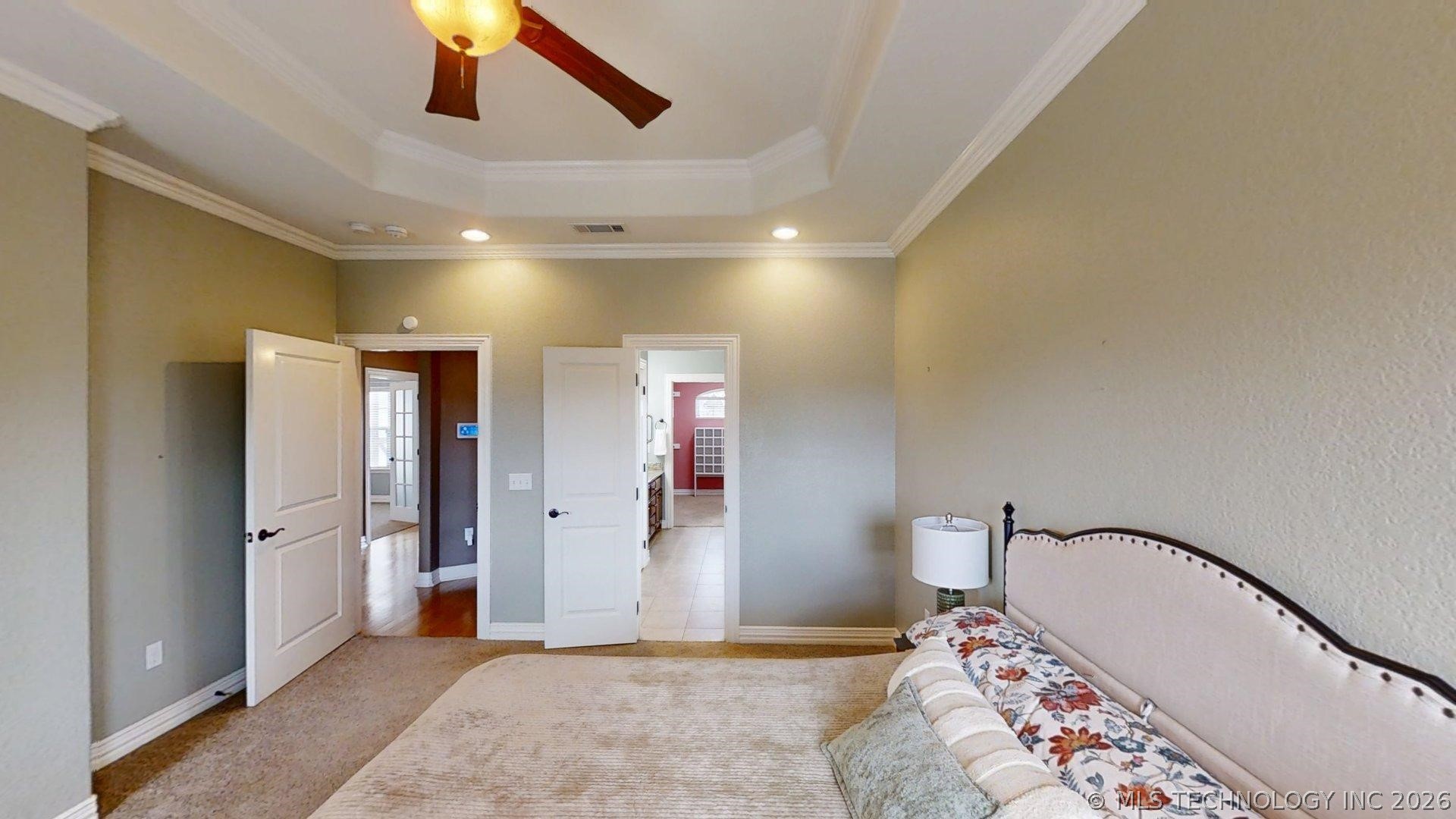 401 Wandering Way Property Photo 41