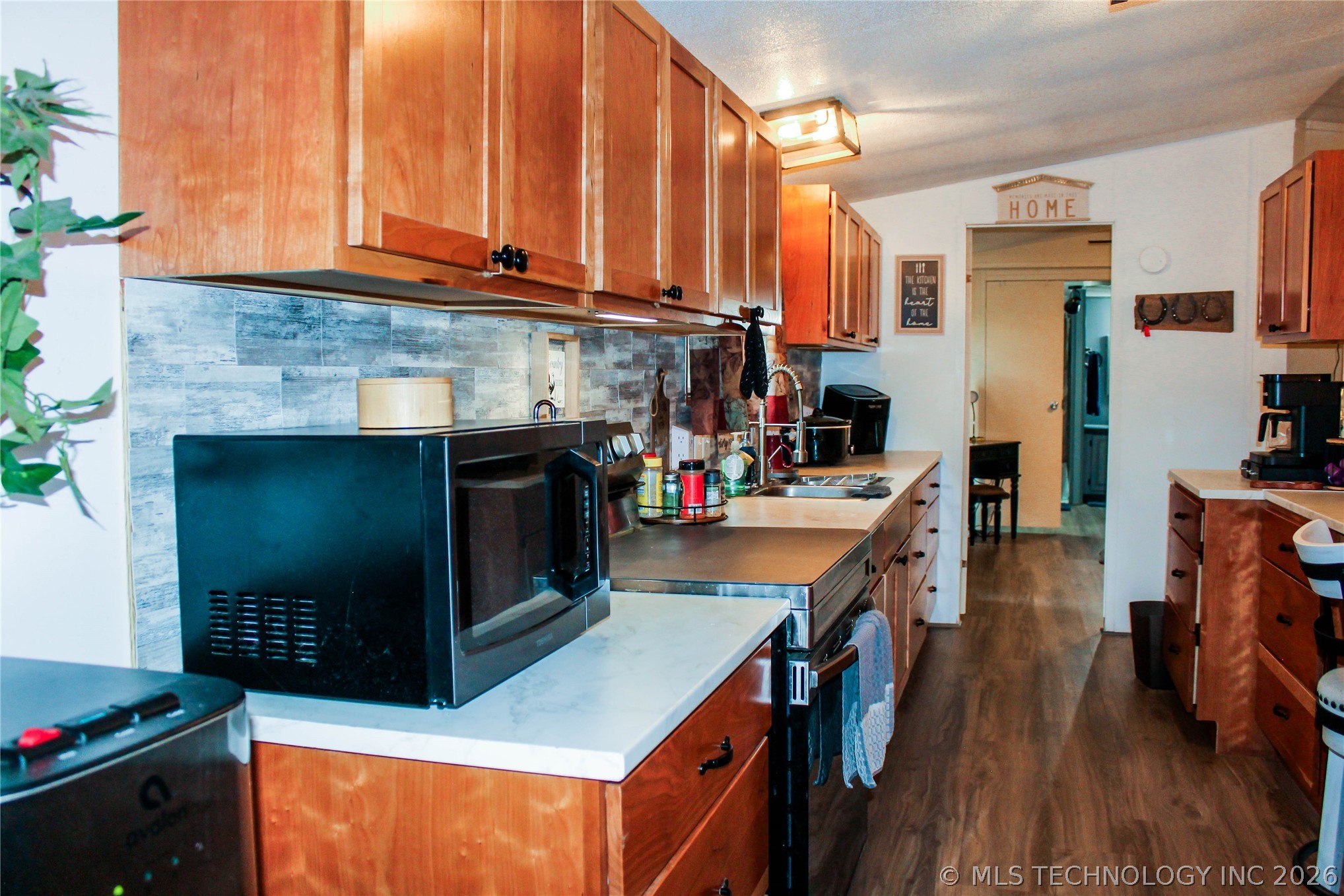 108524 Mutiny Property Photo 8