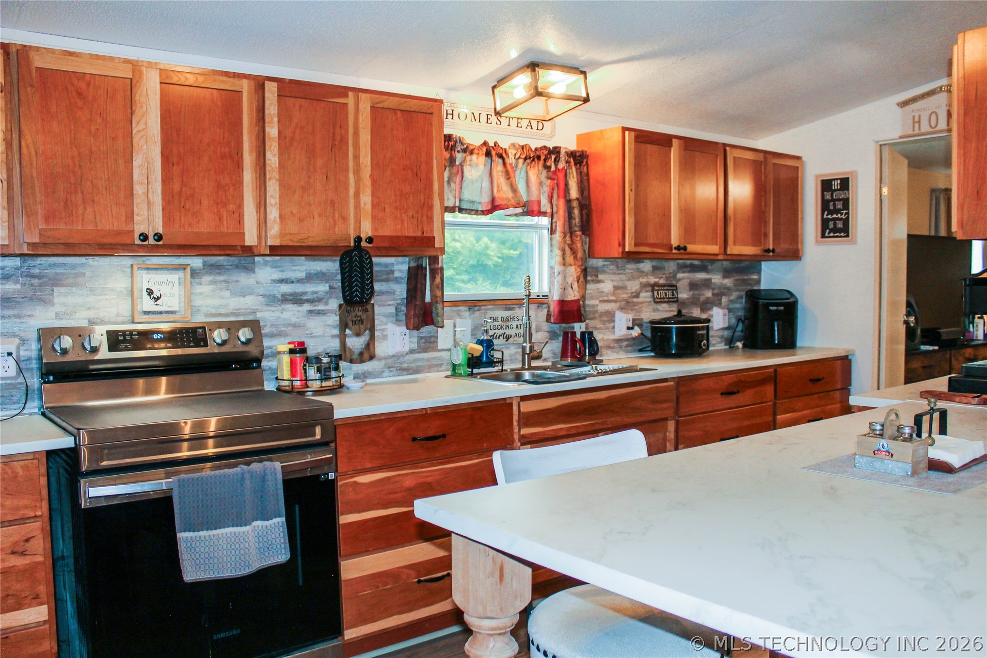108524 Mutiny Property Photo 12