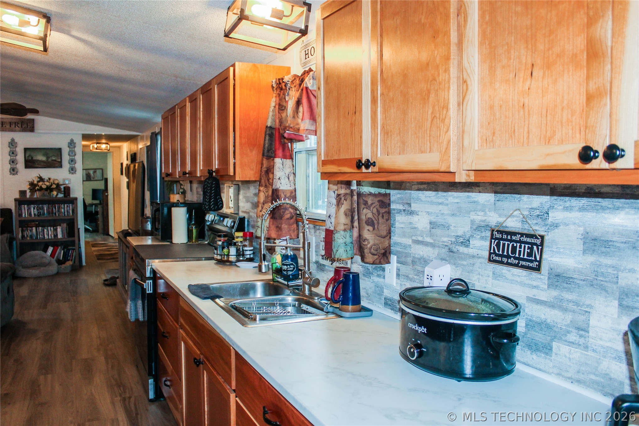 108524 Mutiny Property Photo 16