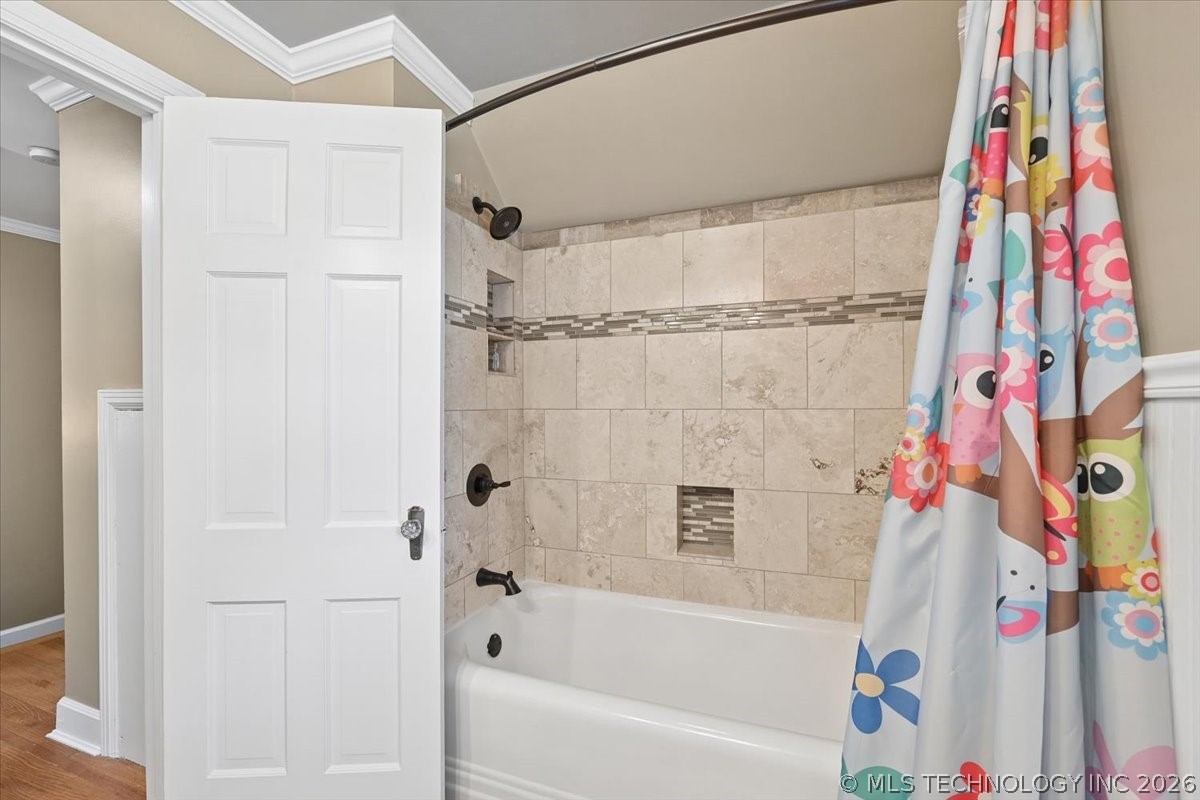 2720 E 22nd Street Property Photo 45
