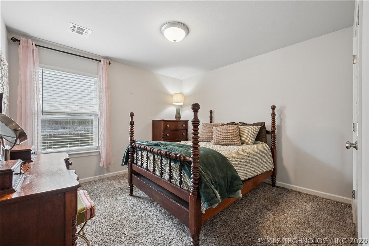 2415 W Kingsport Court S Property Photo 20