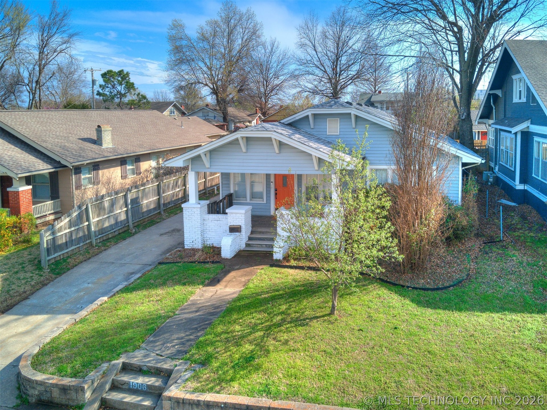 1906 E 13th Street Property Photo 70