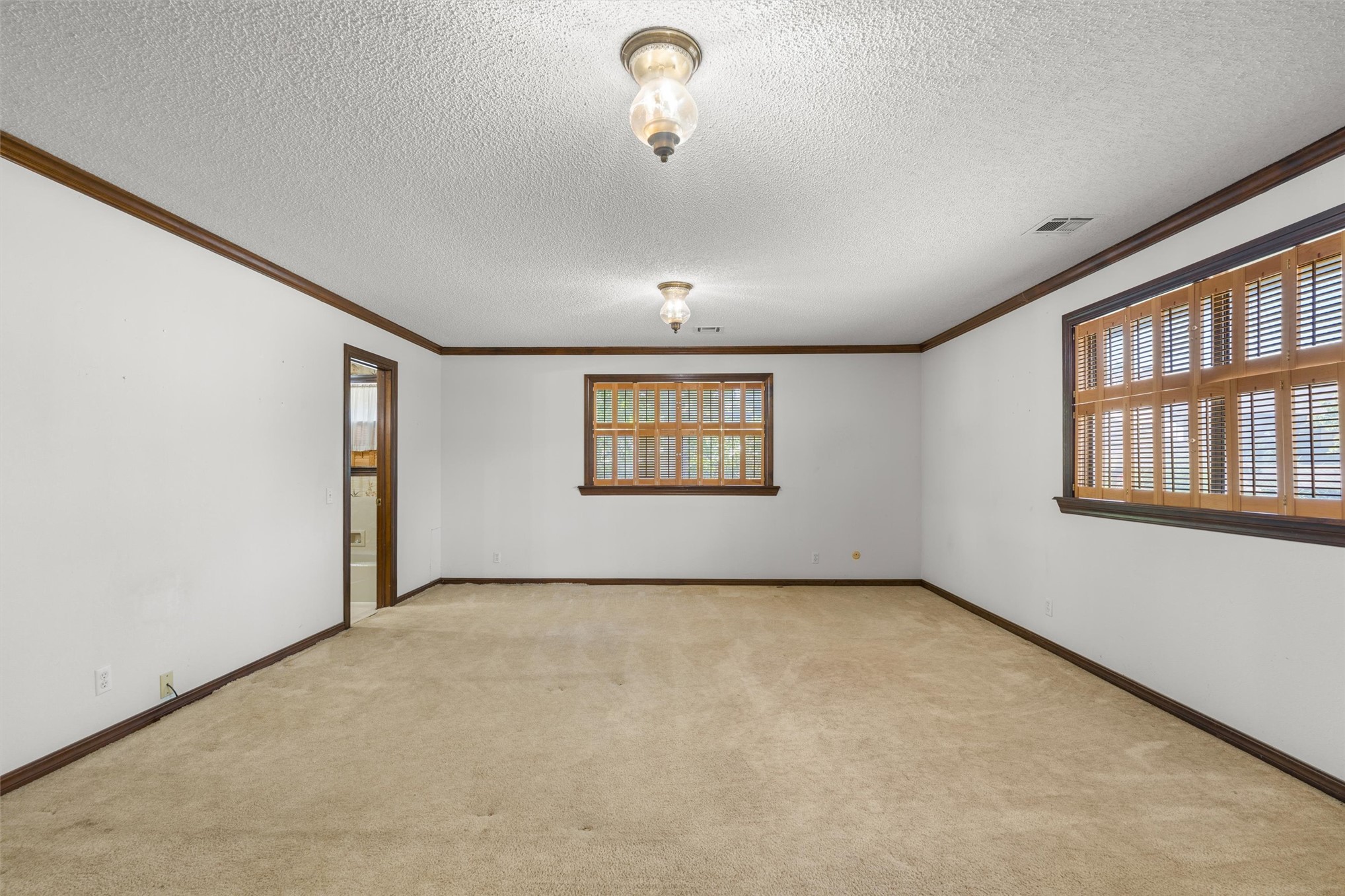 2508 Chapel Hill Property Photo 10
