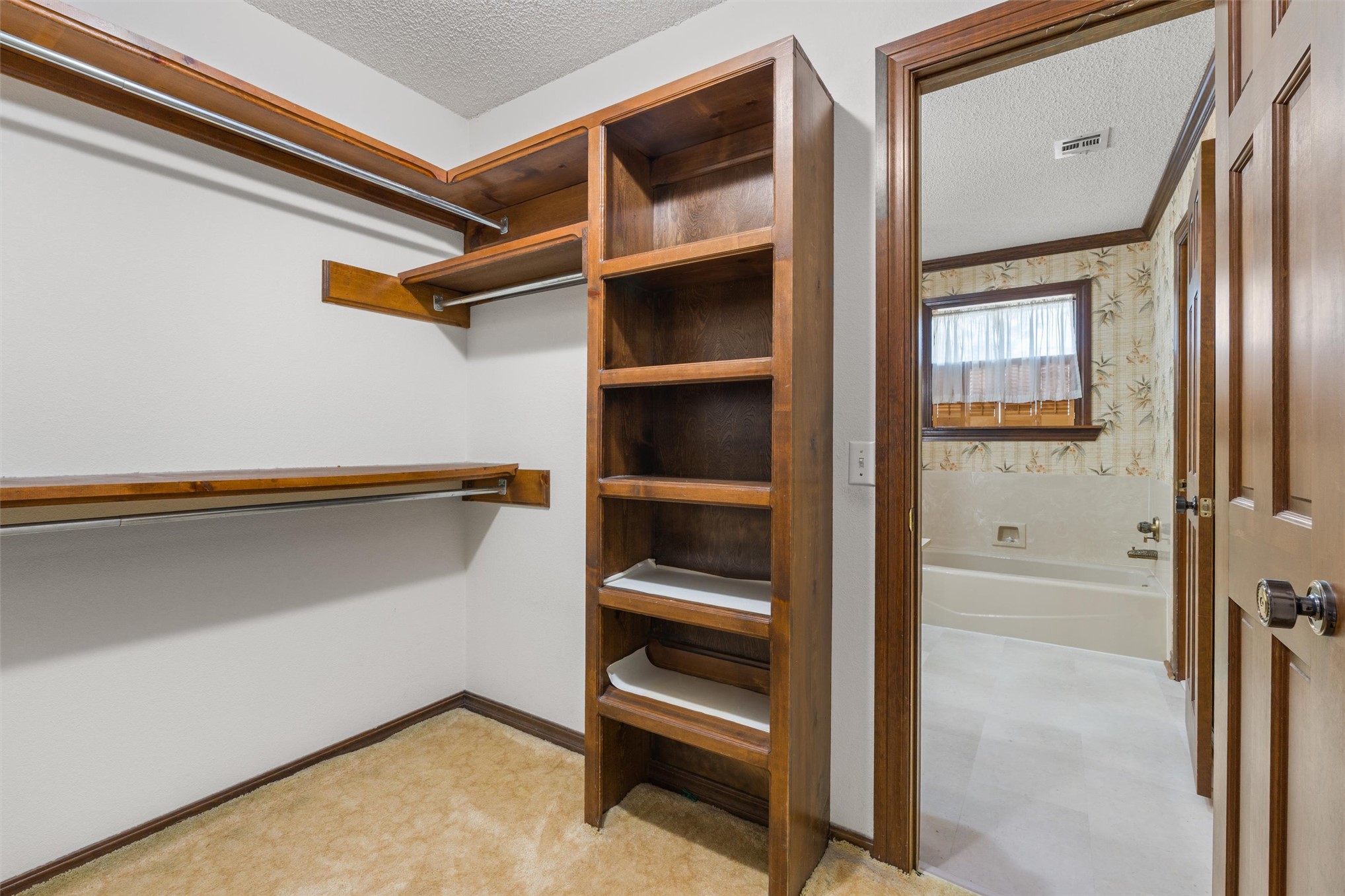 2508 Chapel Hill Property Photo 14