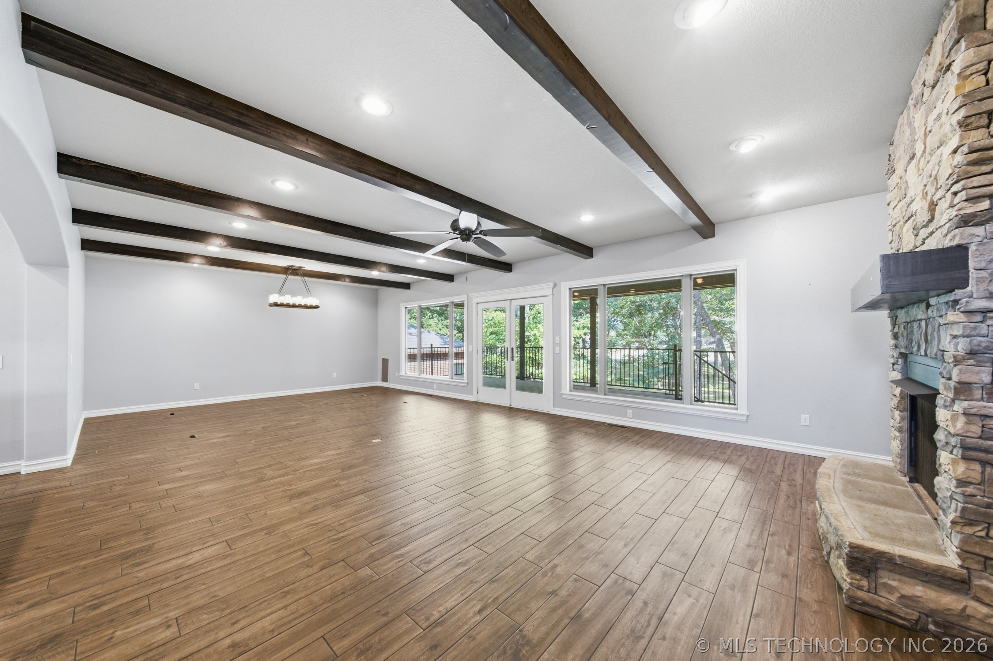 3310 Harbour Town Place Property Photo 6
