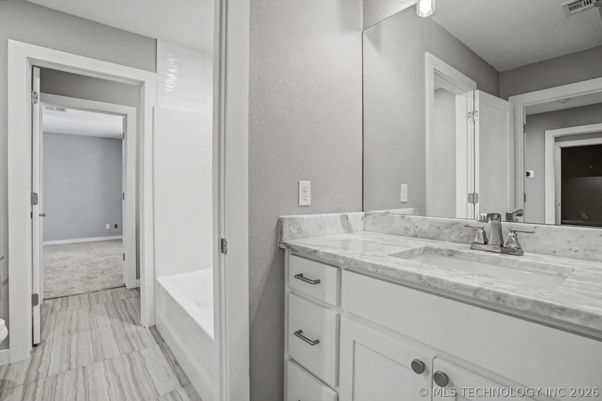 11427 Ash Street Property Photo 35