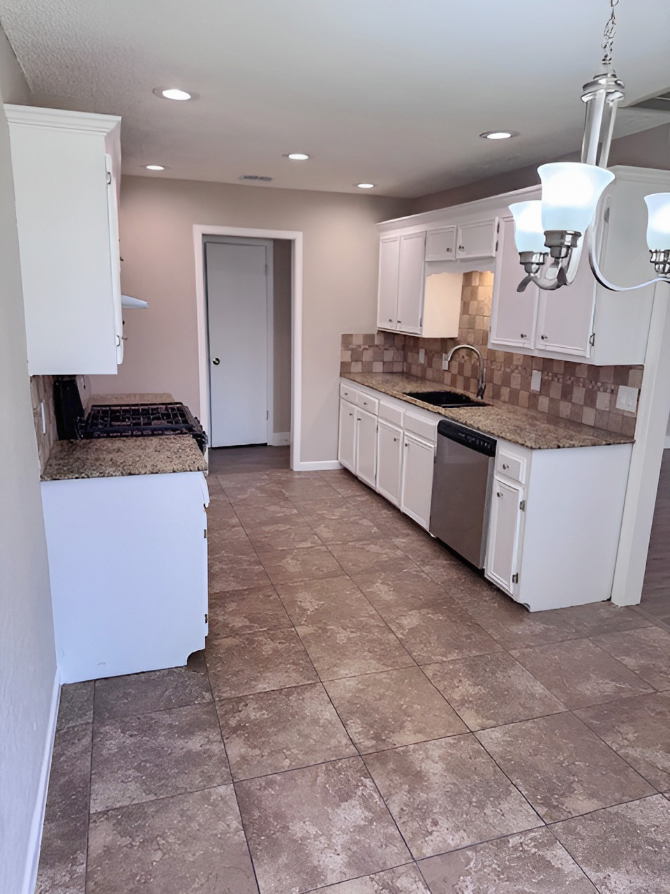 10117 E 34th Street Property Photo 18