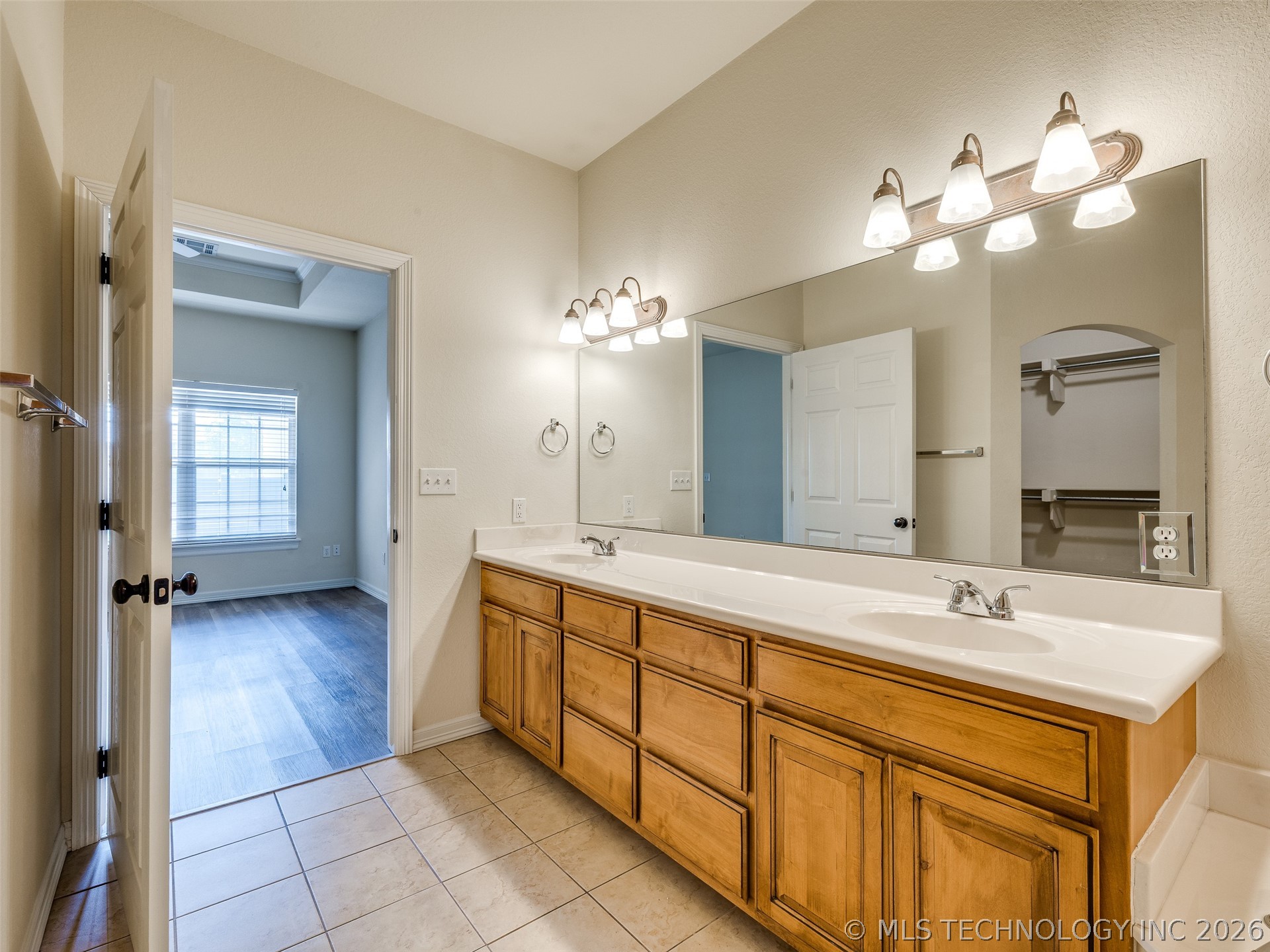 513 S Desert Palm Avenue Property Photo 43