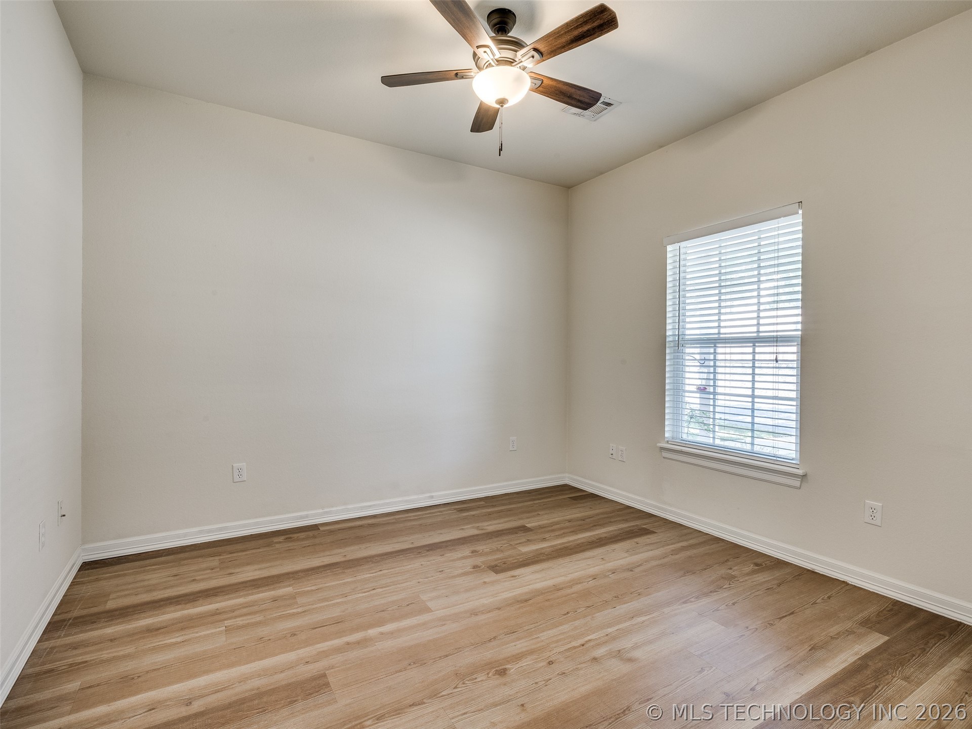 513 S Desert Palm Avenue Property Photo 48