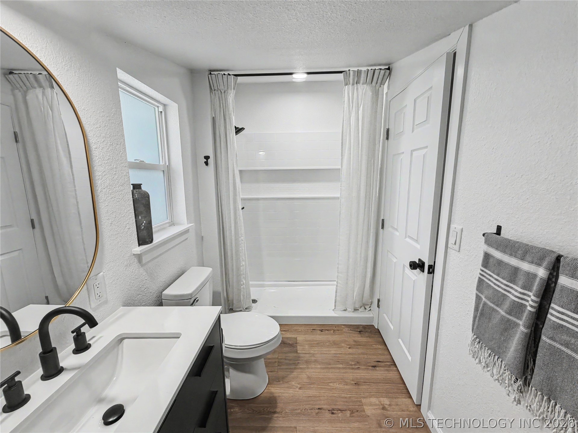 226 E Cedar Street Property Photo 33