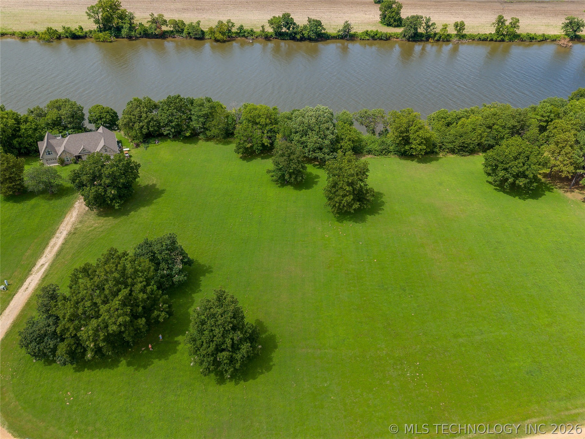 10 Galloway Bay Property Photo 5