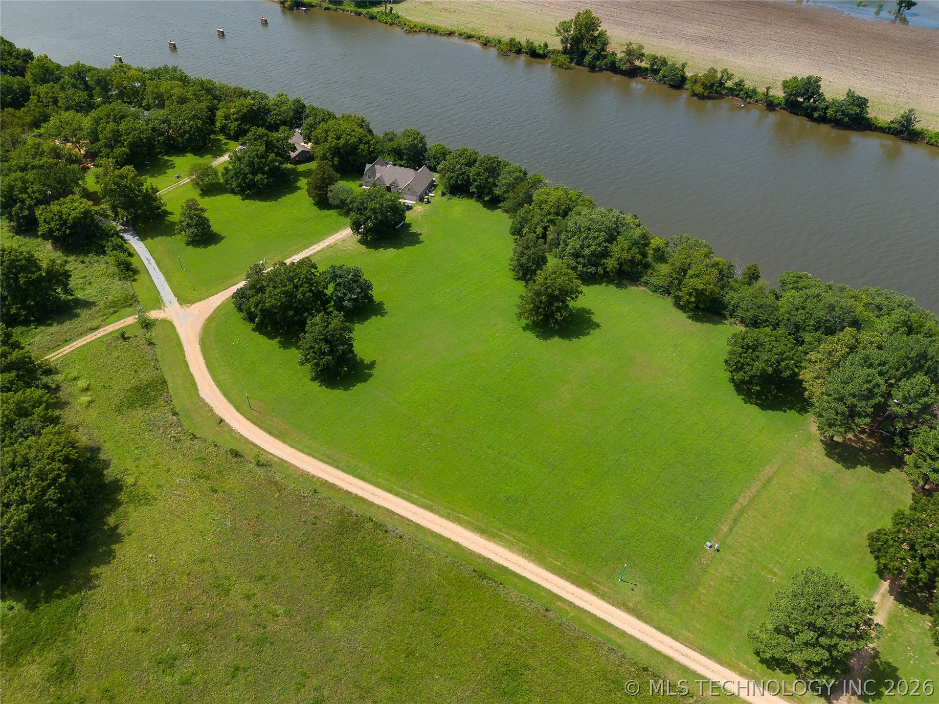 10 Galloway Bay Property Photo 7