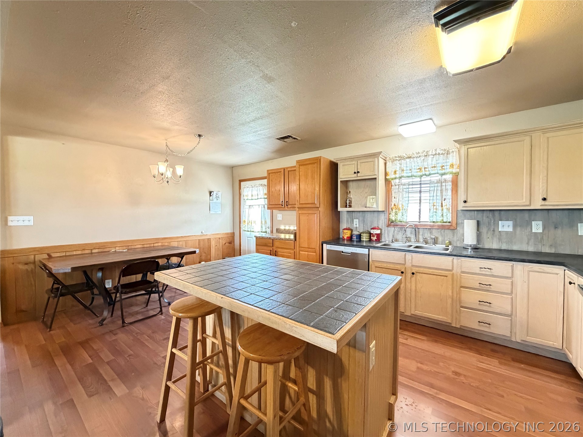 48075 S 34300 Road Property Photo 14