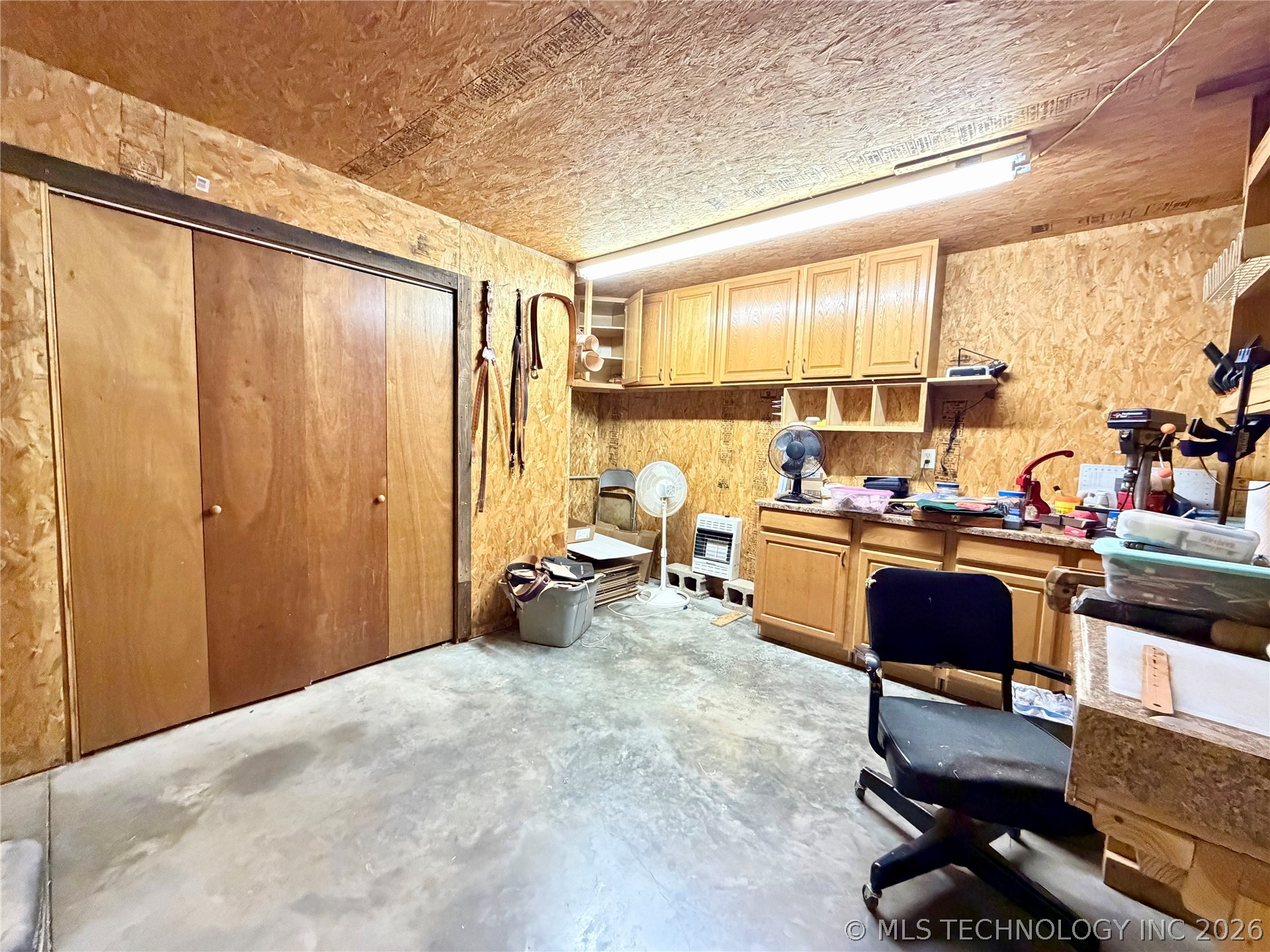 48075 S 34300 Road Property Photo 31