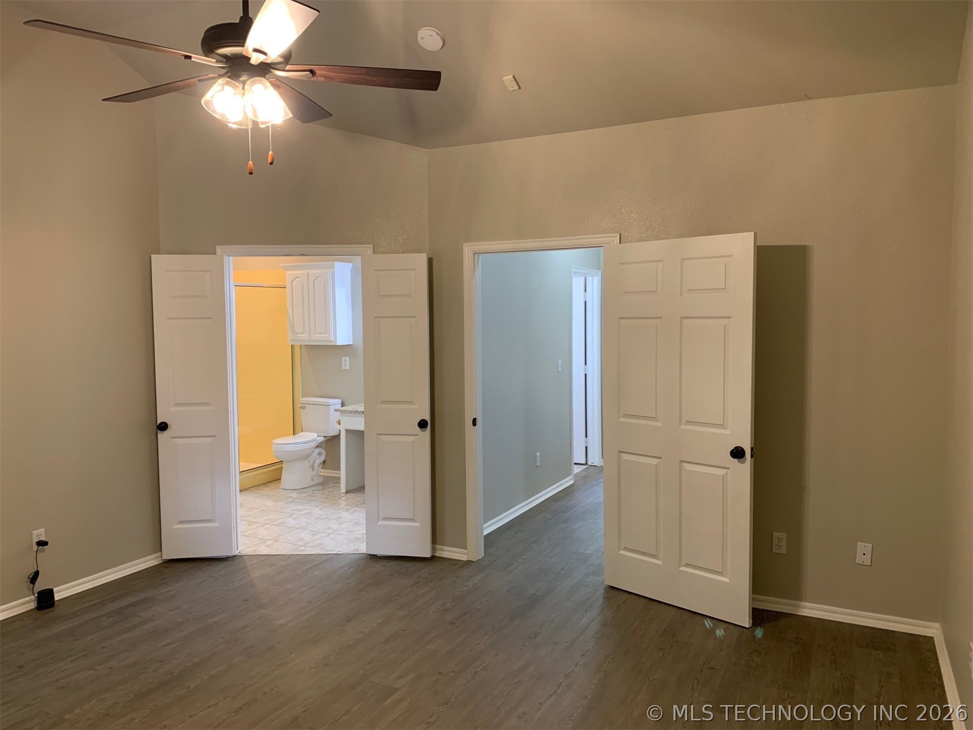 8410 E 74th Court Property Photo 16