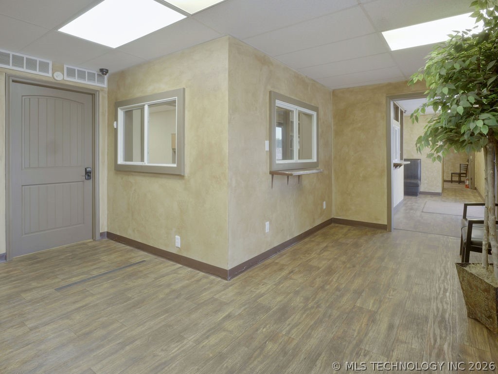 1550 S Virginia Avenue Property Photo 3