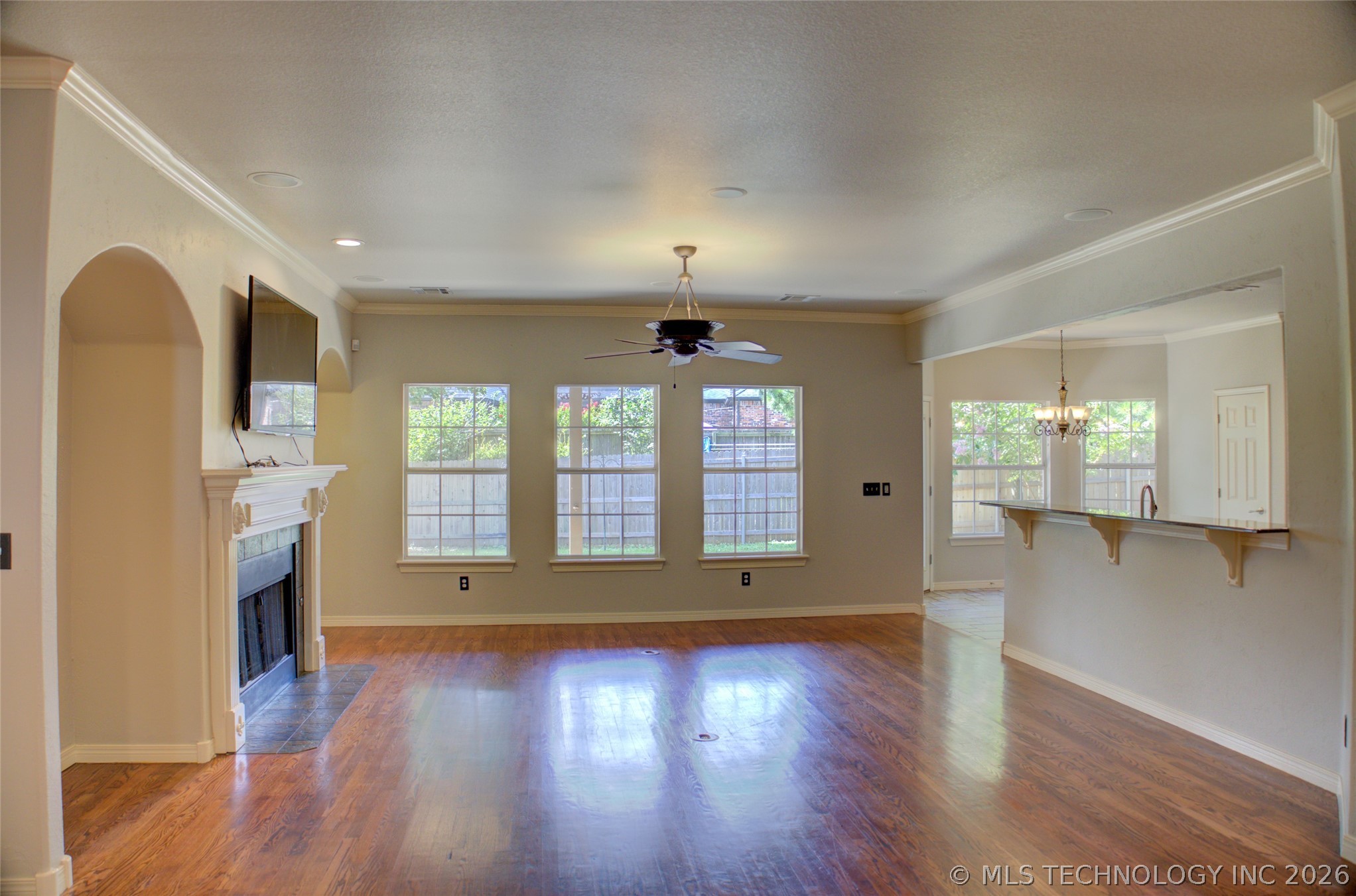 326 E 112th Street Property Photo 11