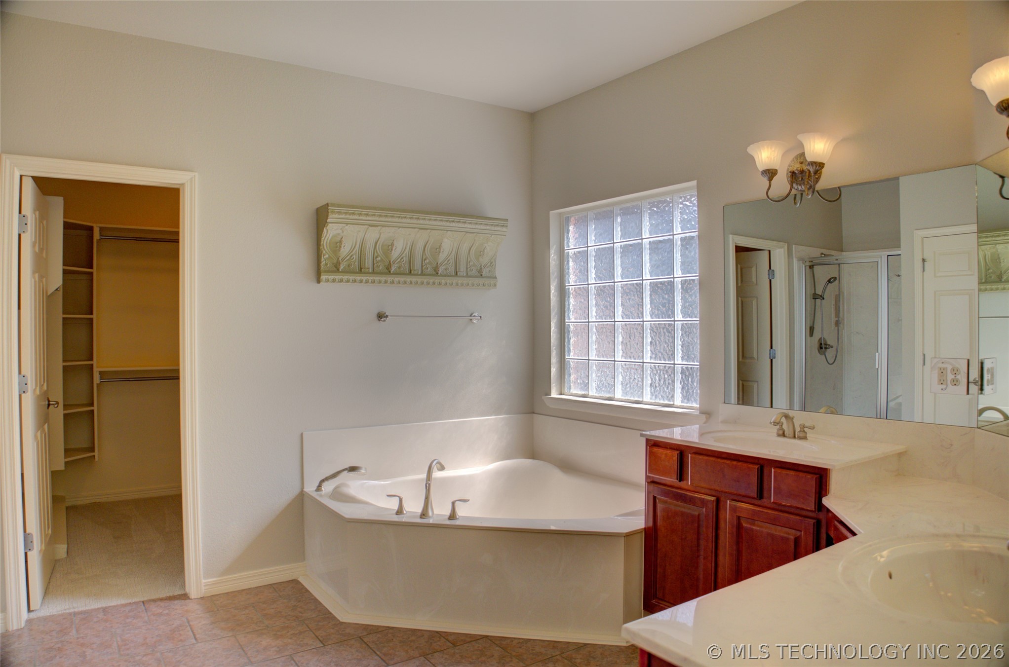 326 E 112th Street Property Photo 34