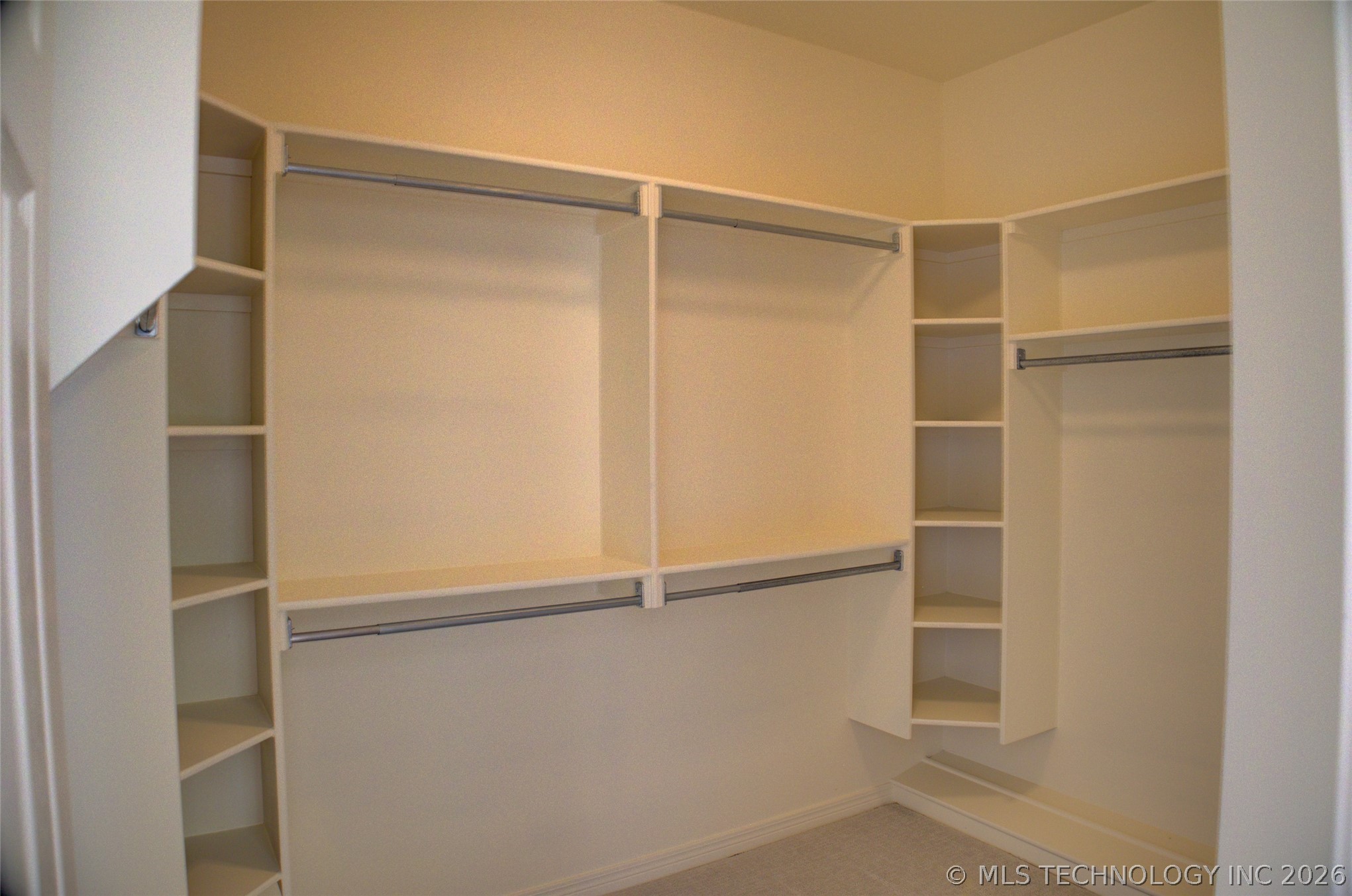 326 E 112th Street Property Photo 38