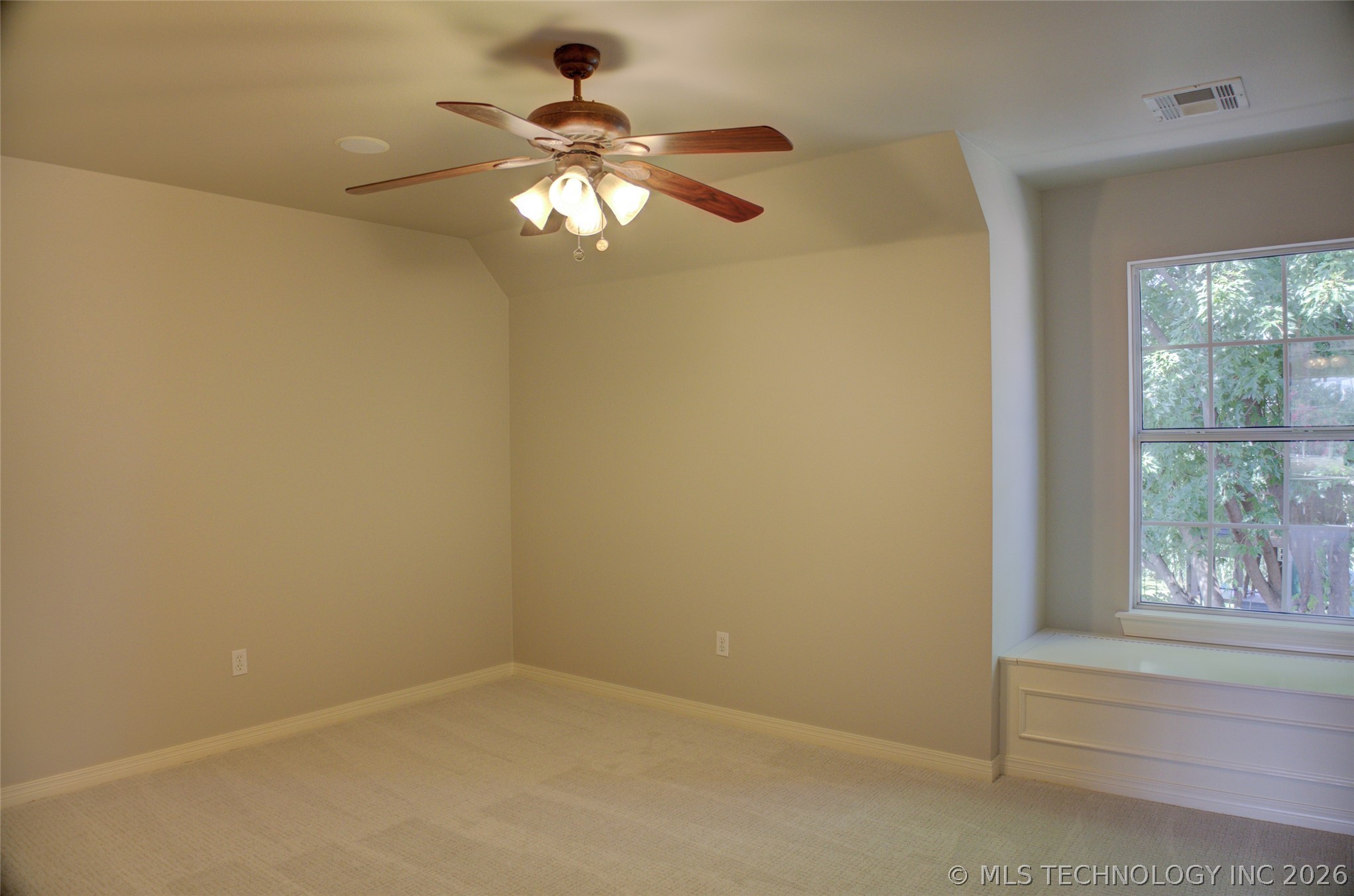326 E 112th Street Property Photo 50