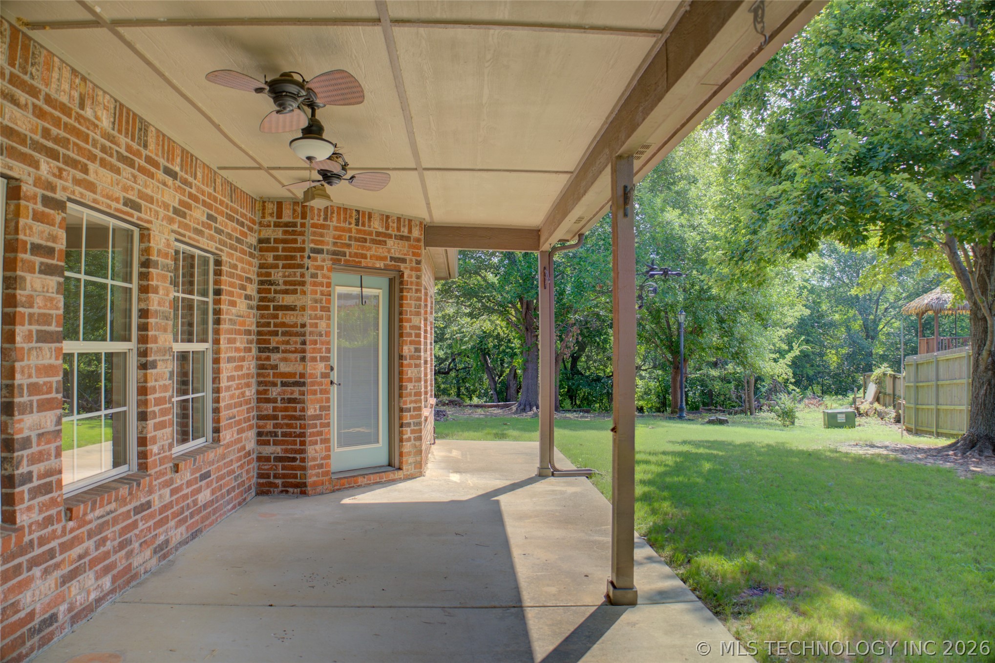 326 E 112th Street Property Photo 53