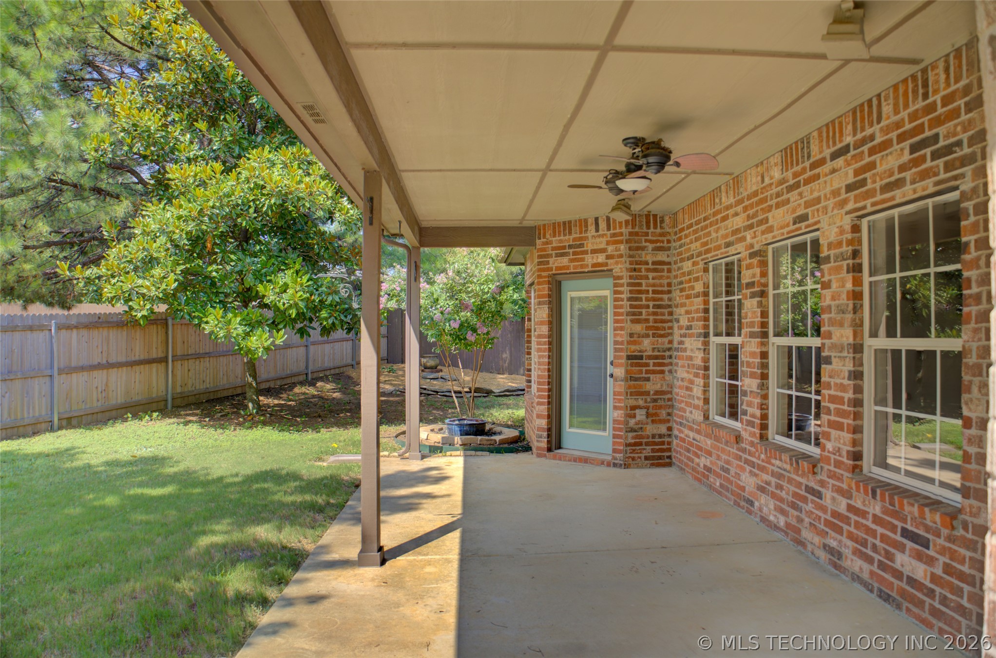326 E 112th Street Property Photo 54