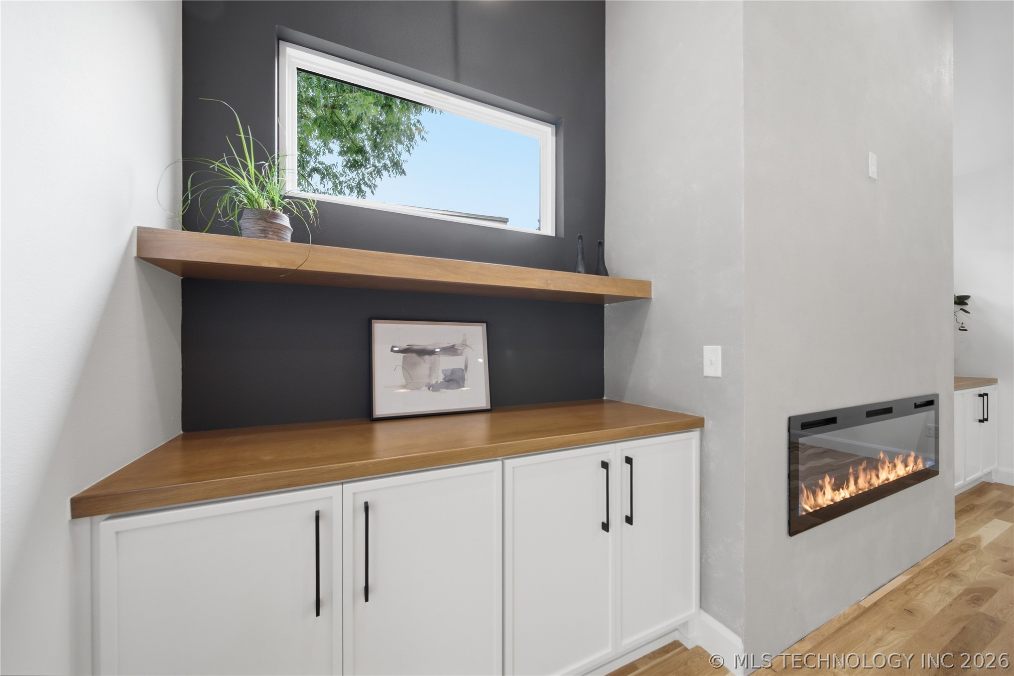 2405 E 26th Street Property Photo 5