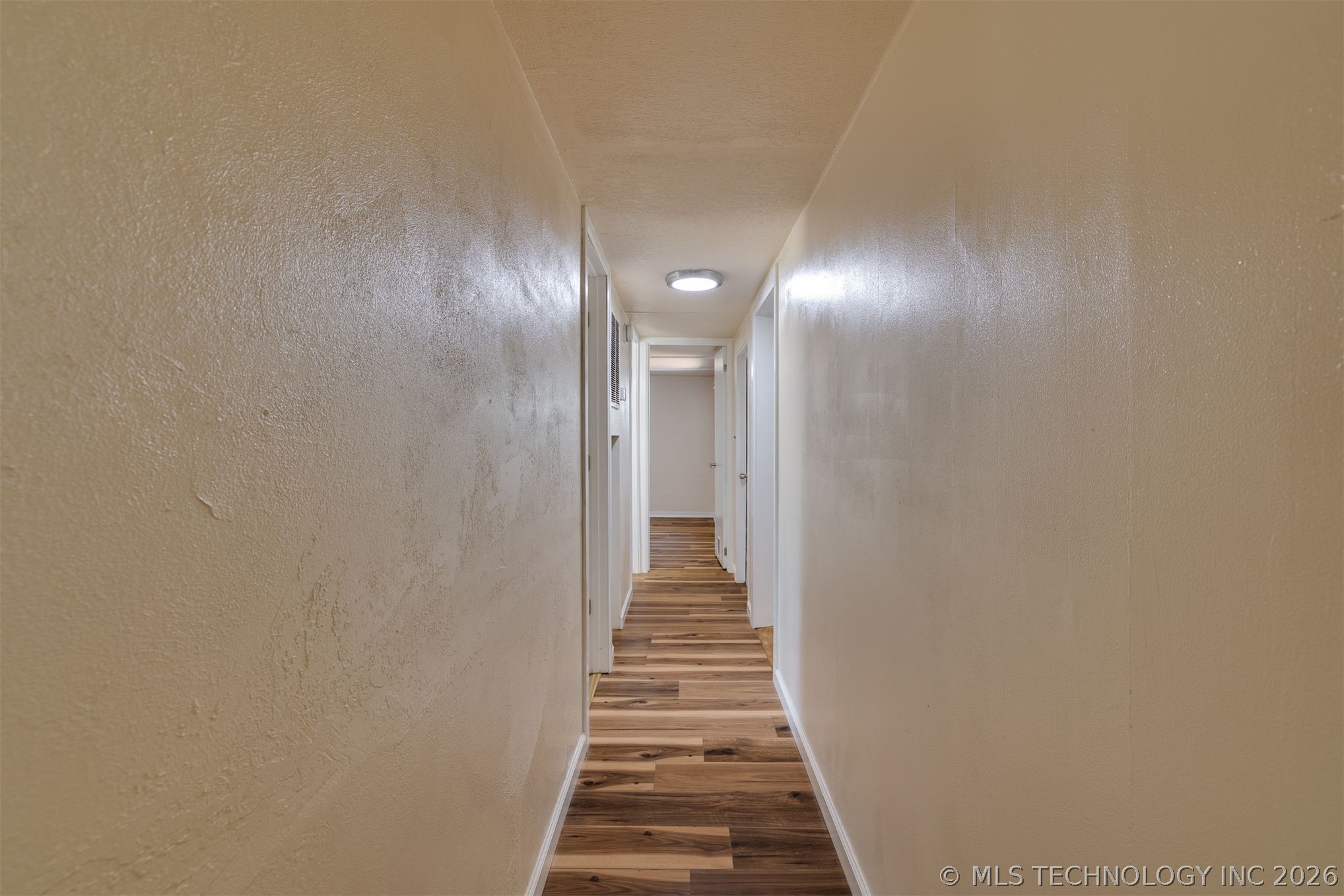 9209 Sleepy Hollow Drive Property Photo 23