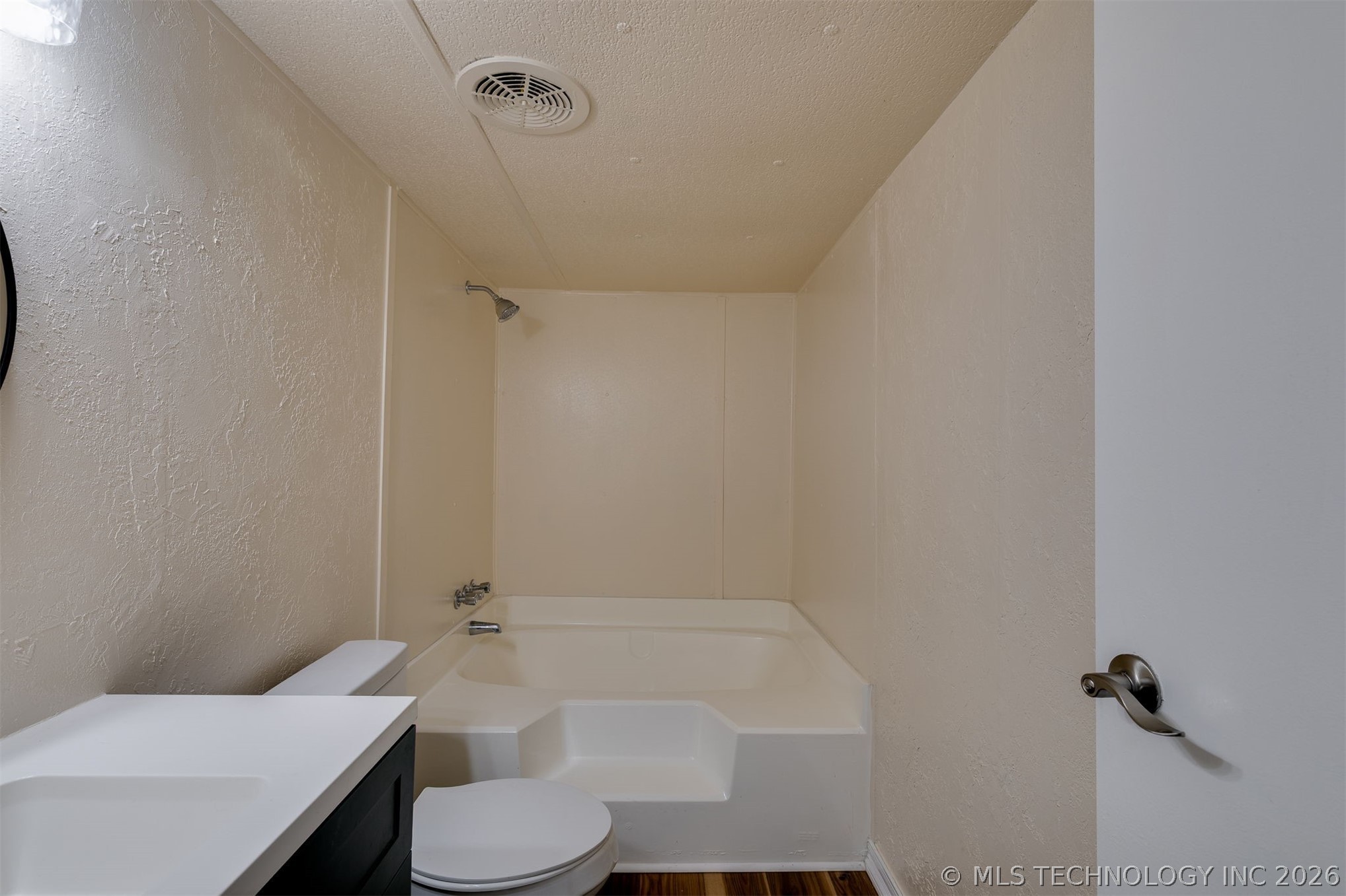 9209 Sleepy Hollow Drive Property Photo 36