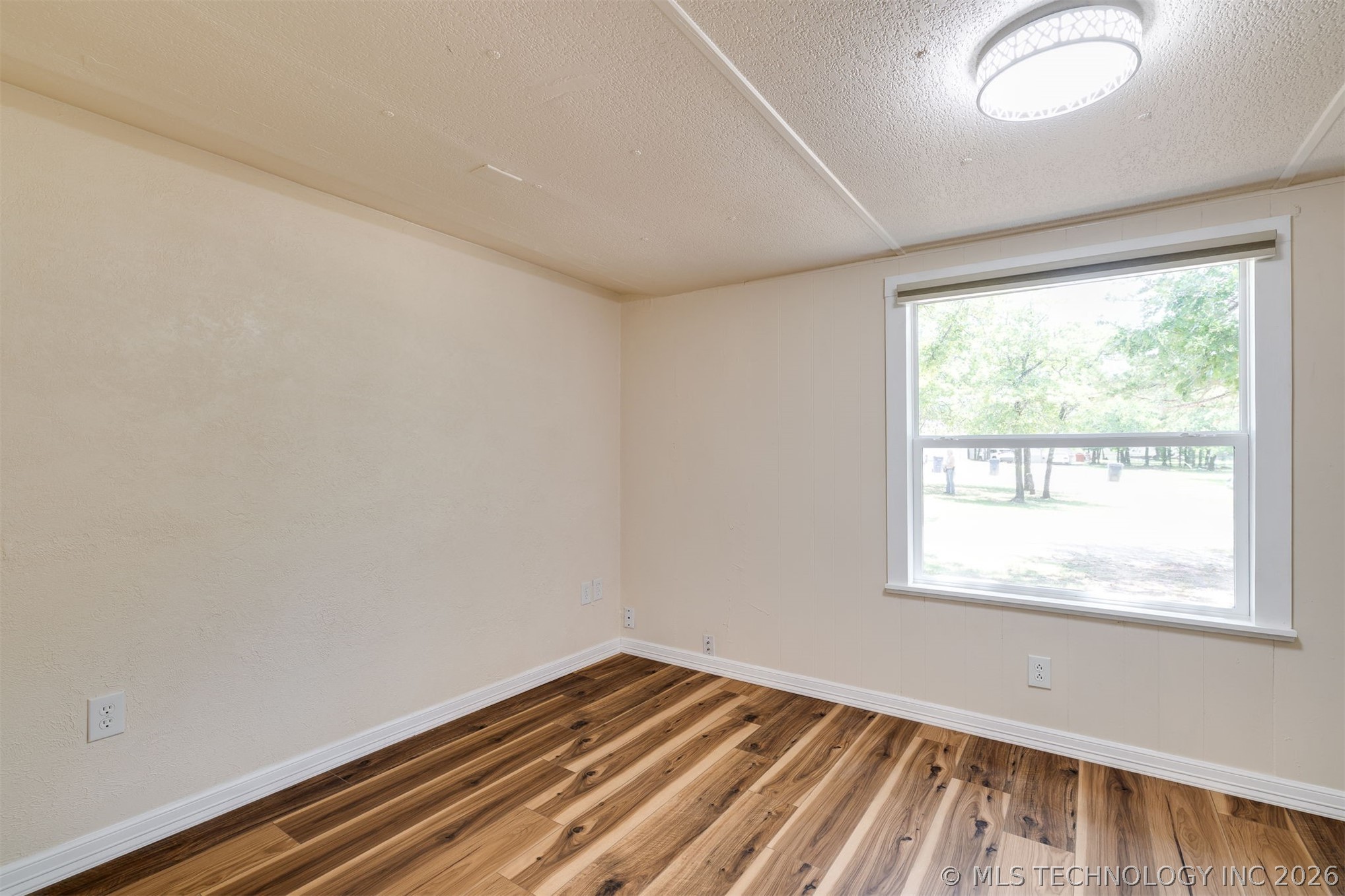 9209 Sleepy Hollow Drive Property Photo 38