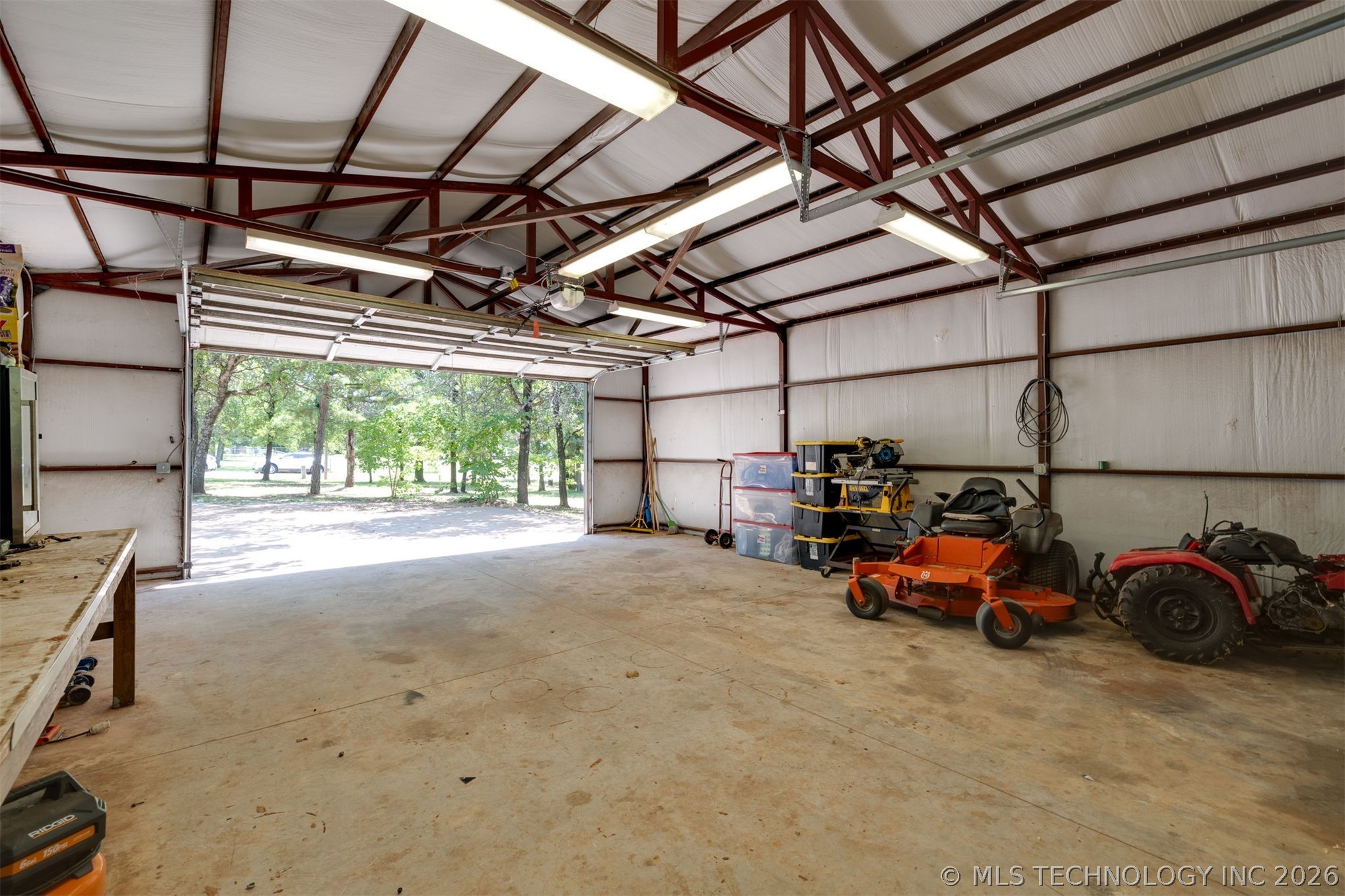 9209 Sleepy Hollow Drive Property Photo 40