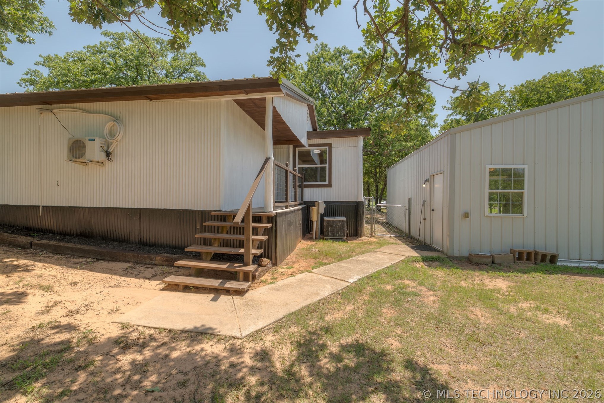 9209 Sleepy Hollow Drive Property Photo 45