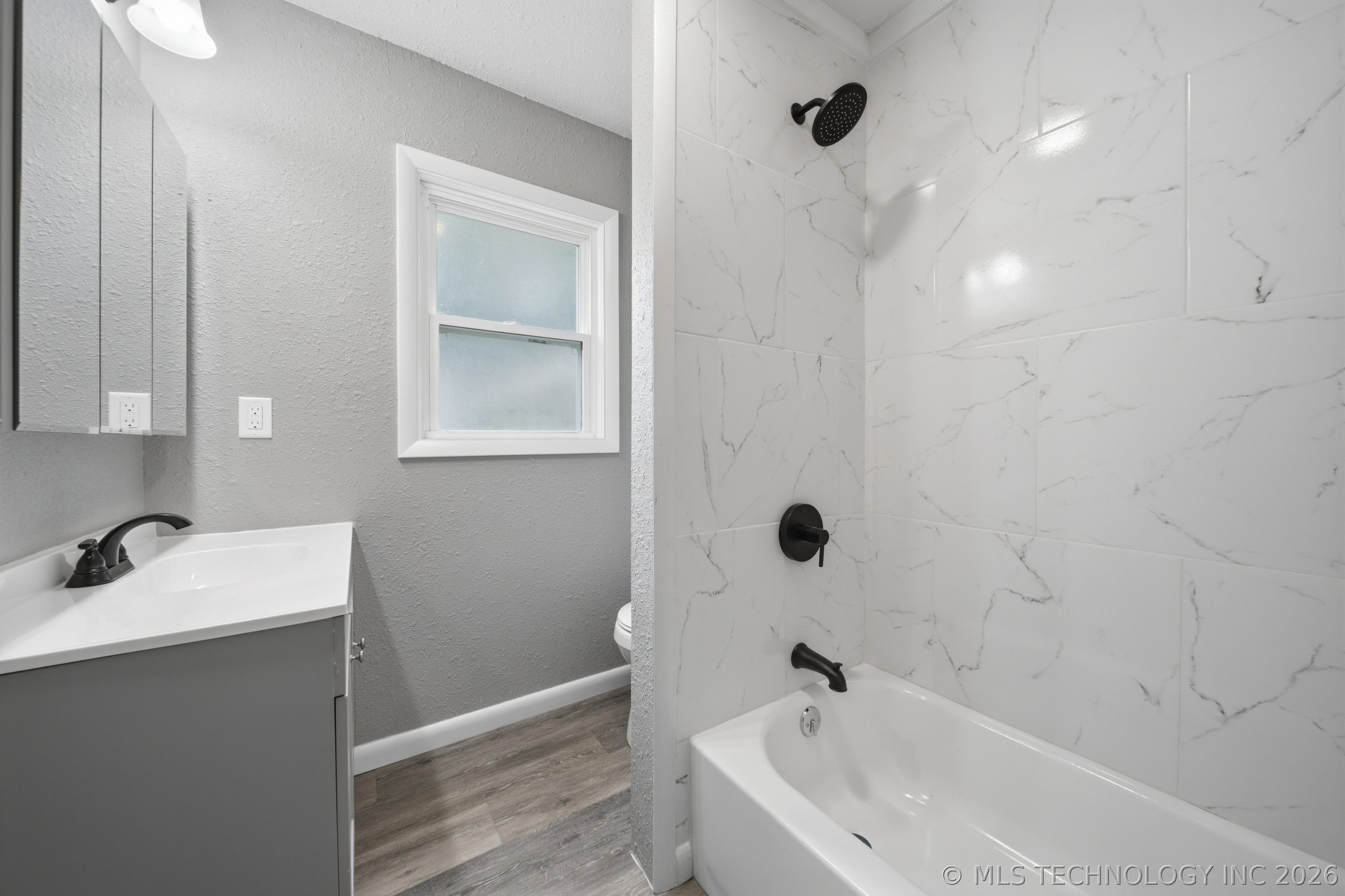 122 W Jay Property Photo 22