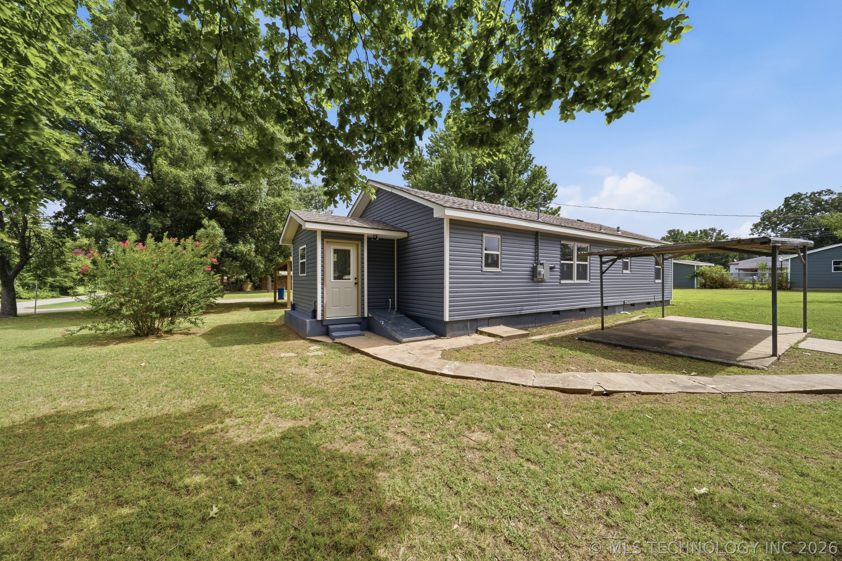 122 W Jay Property Photo 24