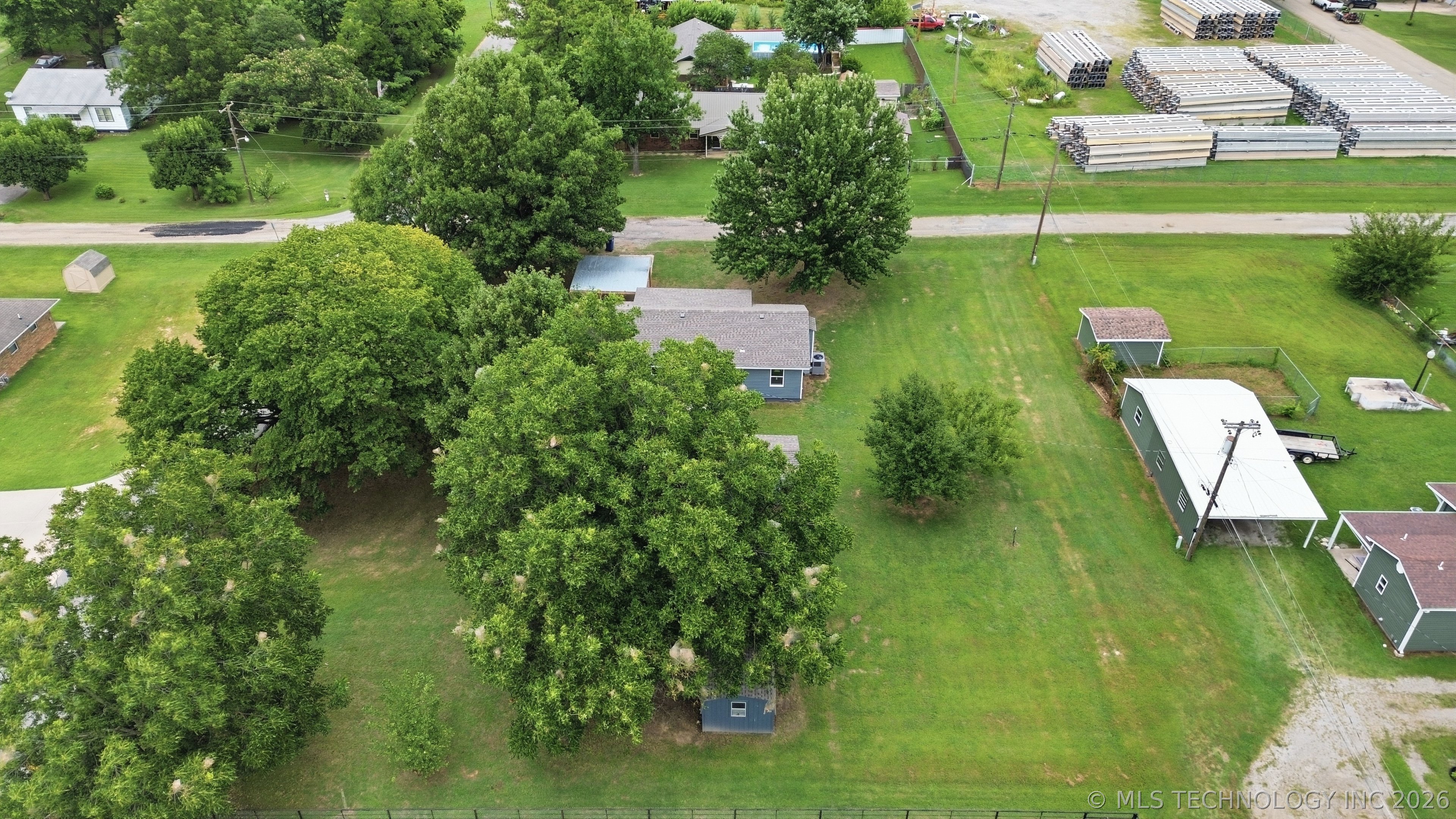 122 W Jay Property Photo 30