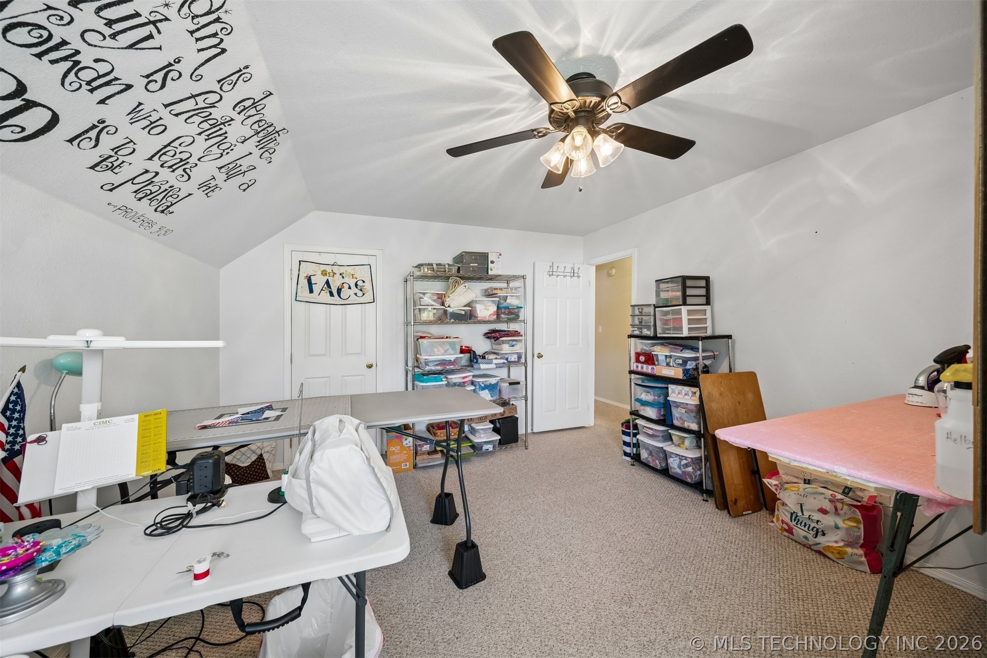 1406 Ne Oakridge Drive Property Photo 41