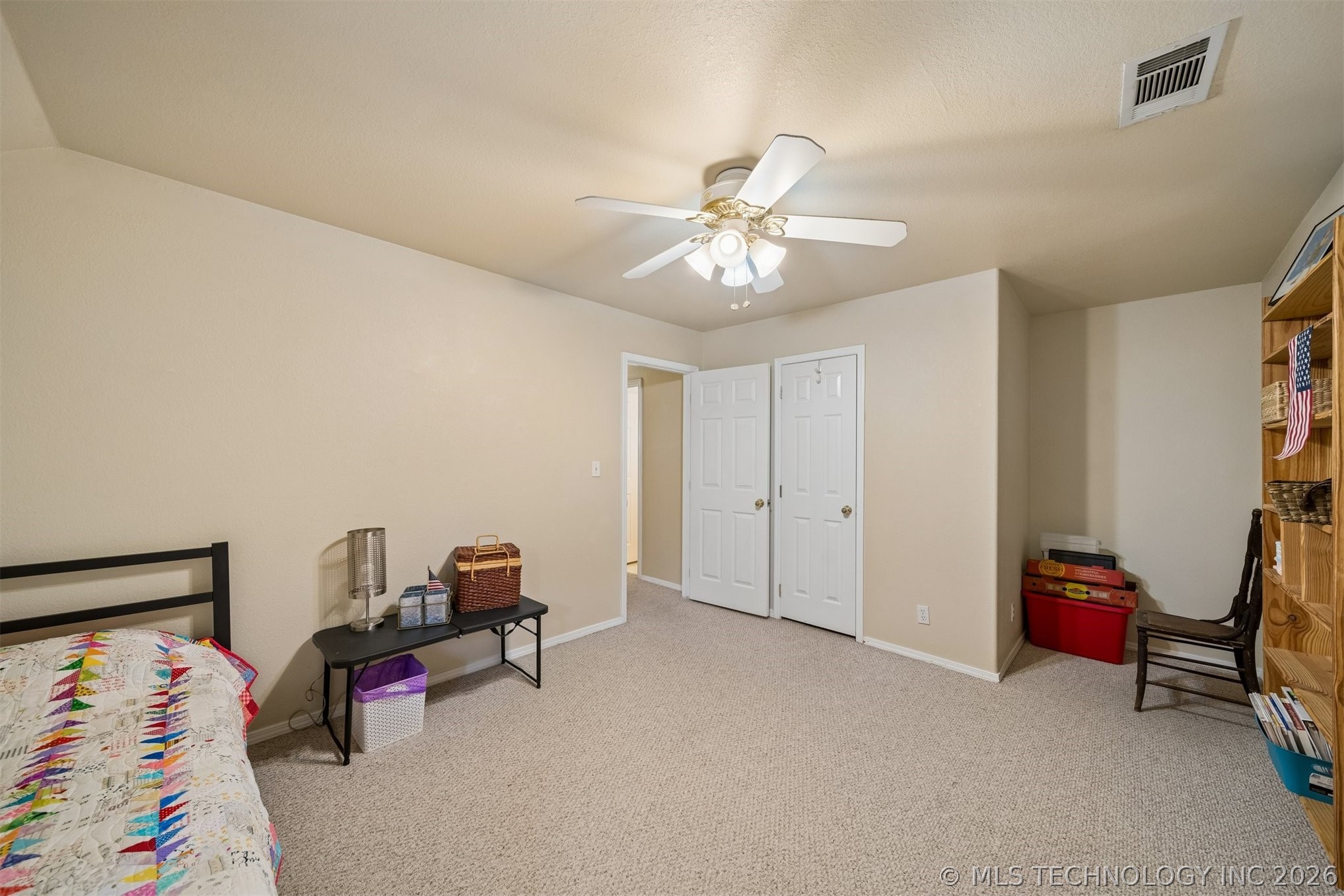 1406 Ne Oakridge Drive Property Photo 45