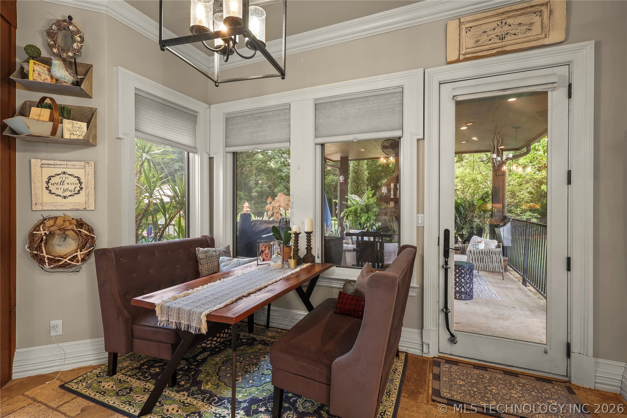 87 Tuscan Road Property Photo 40