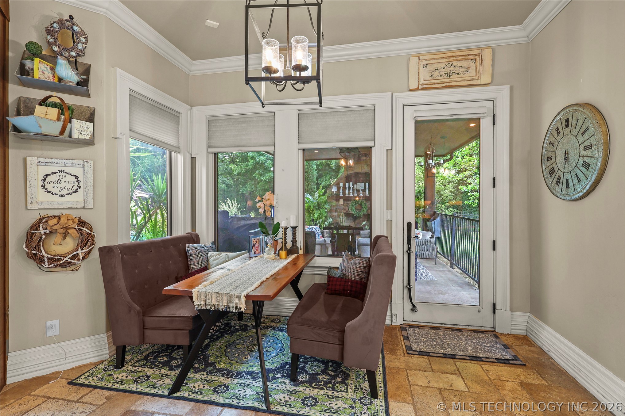 87 Tuscan Road Property Photo 62