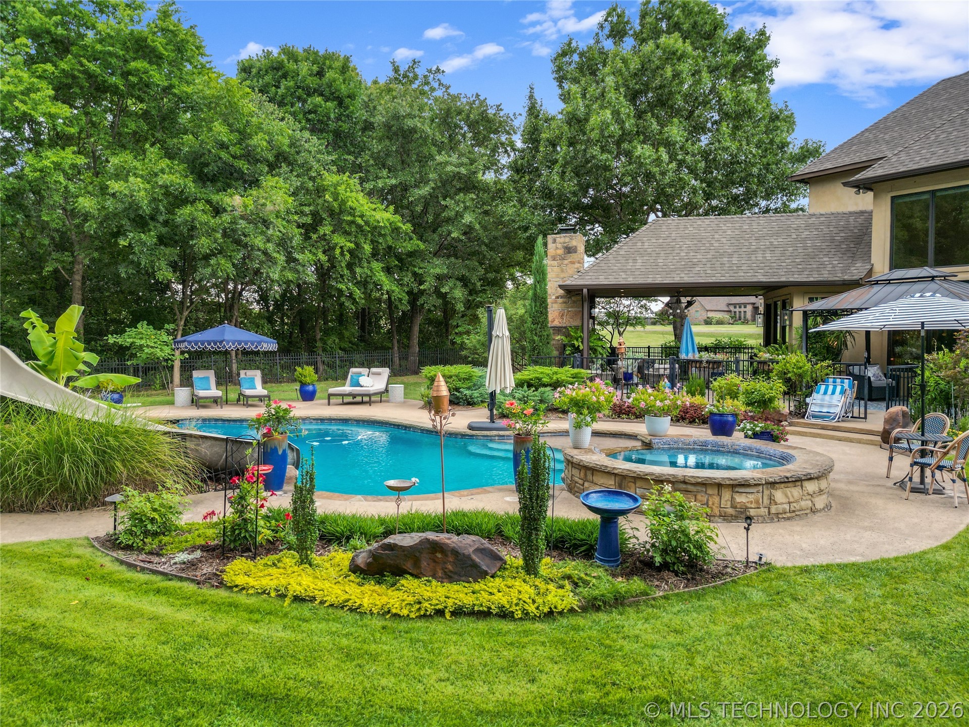 87 Tuscan Road Property Photo 70