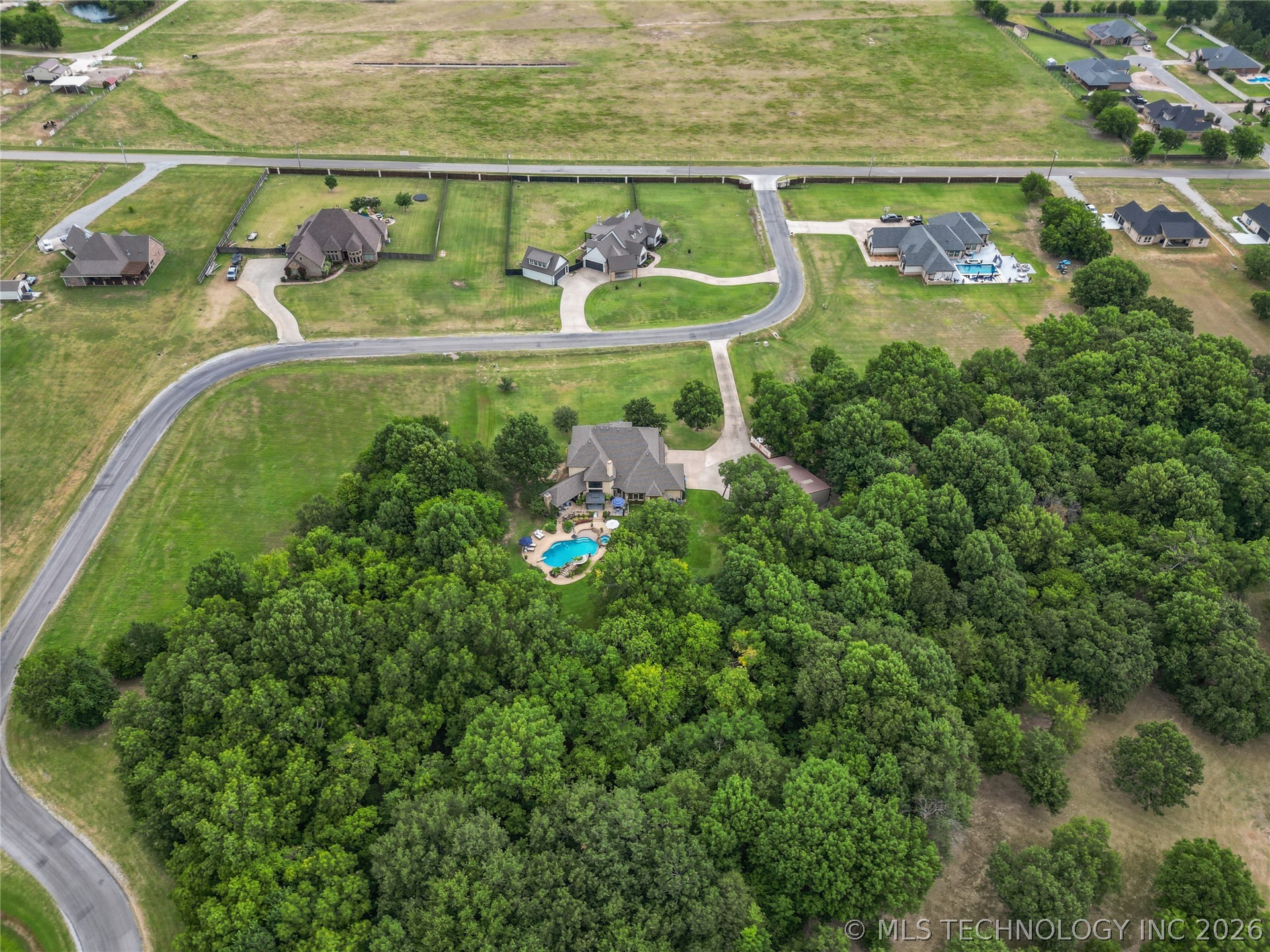 87 Tuscan Road Property Photo 83