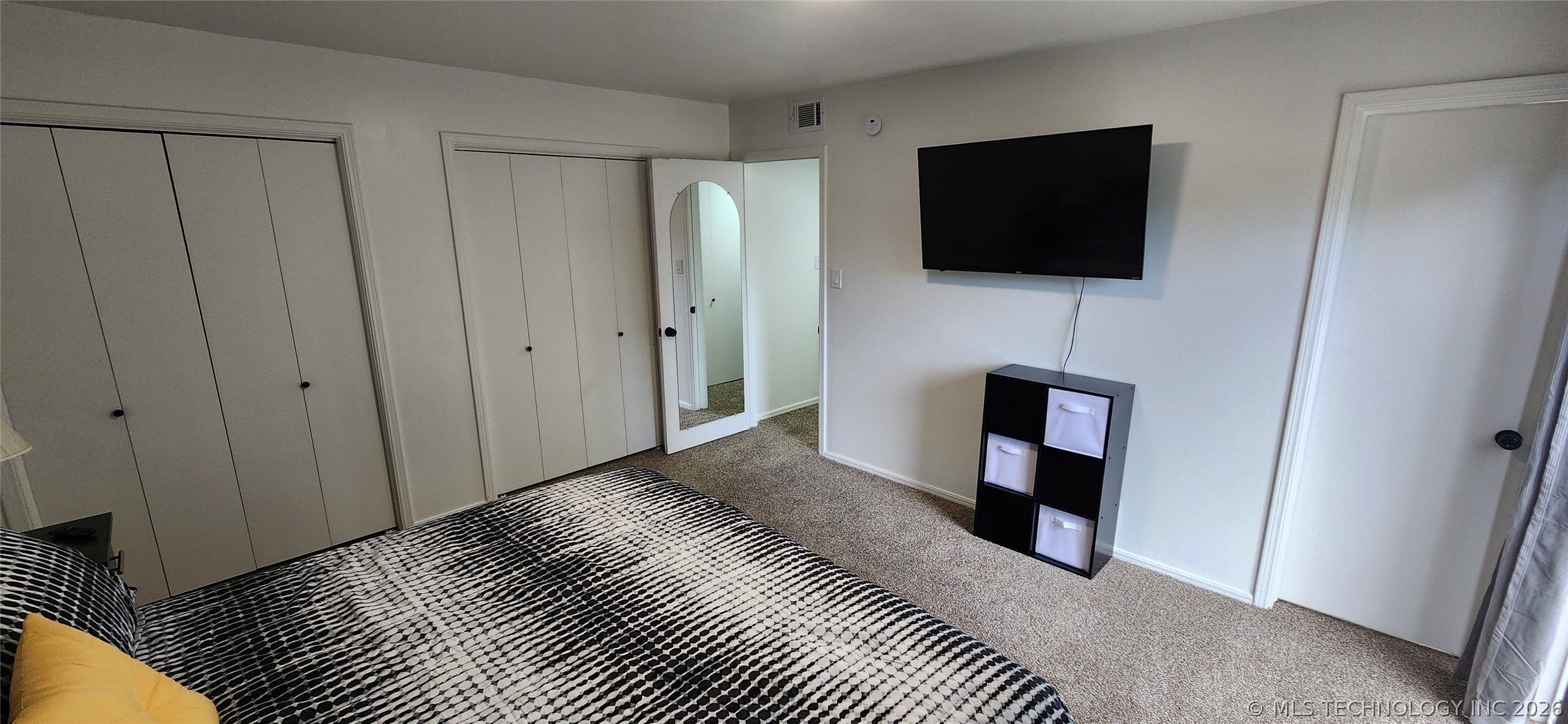 6713 S Richmond Avenue 643 Property Photo 10