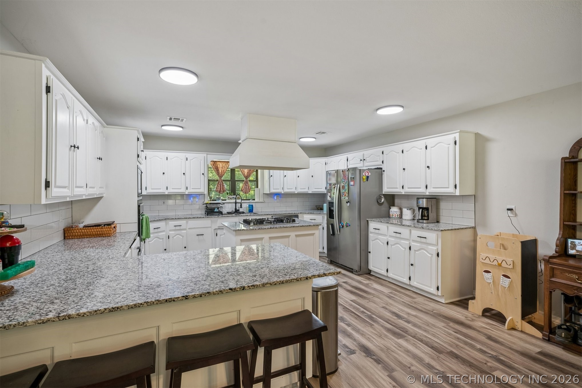 5200 S Robert Girten Road Property Photo 14