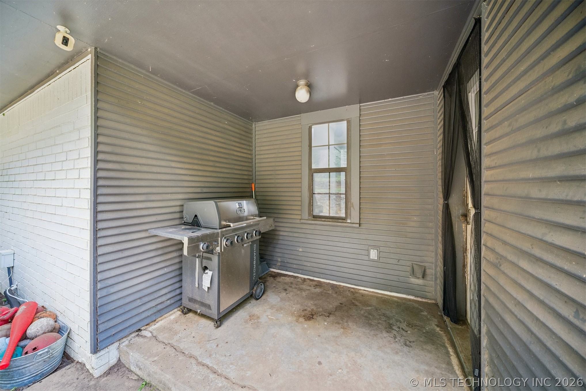 5200 S Robert Girten Road Property Photo 31