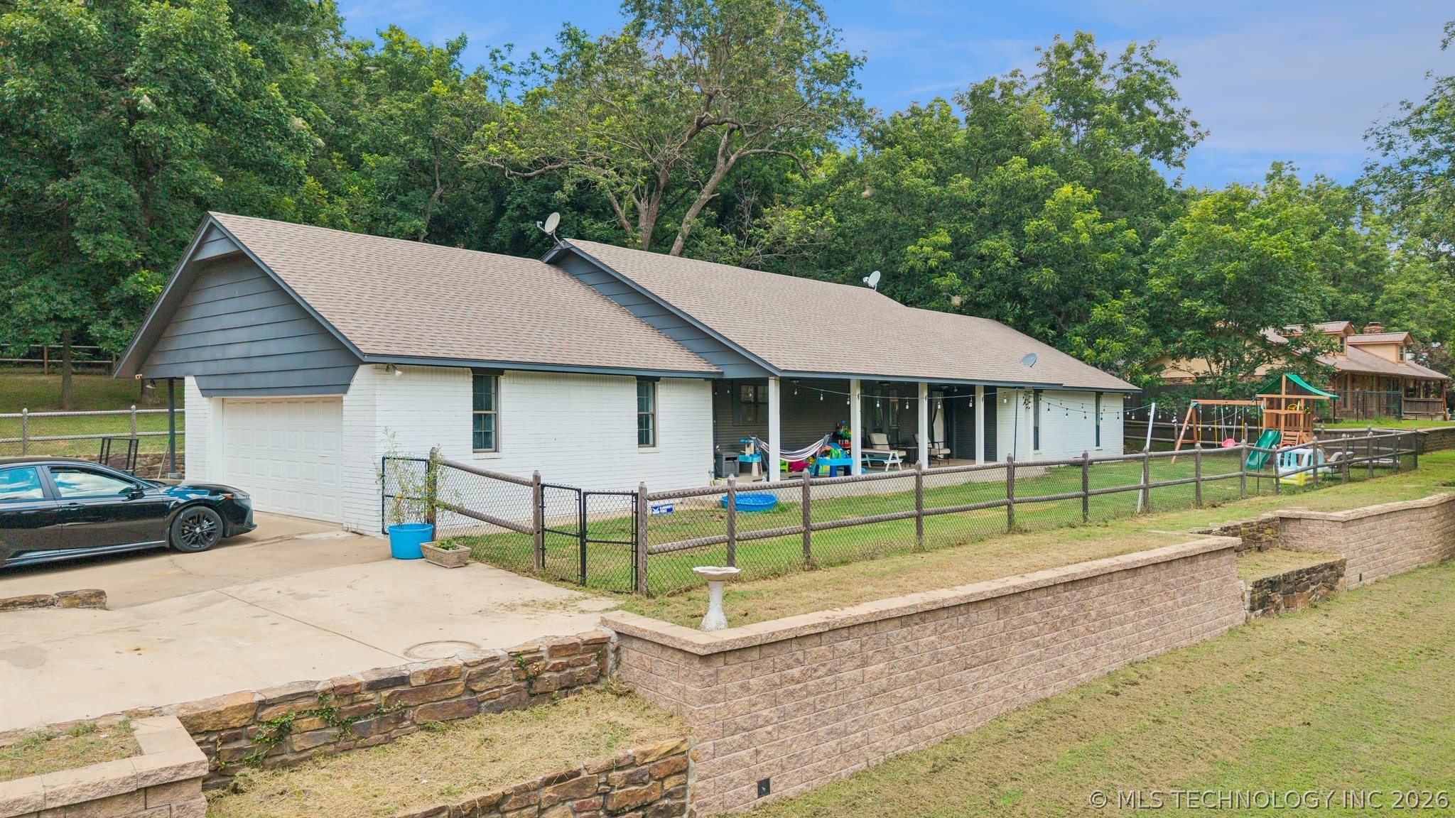 5200 S Robert Girten Road Property Photo 38