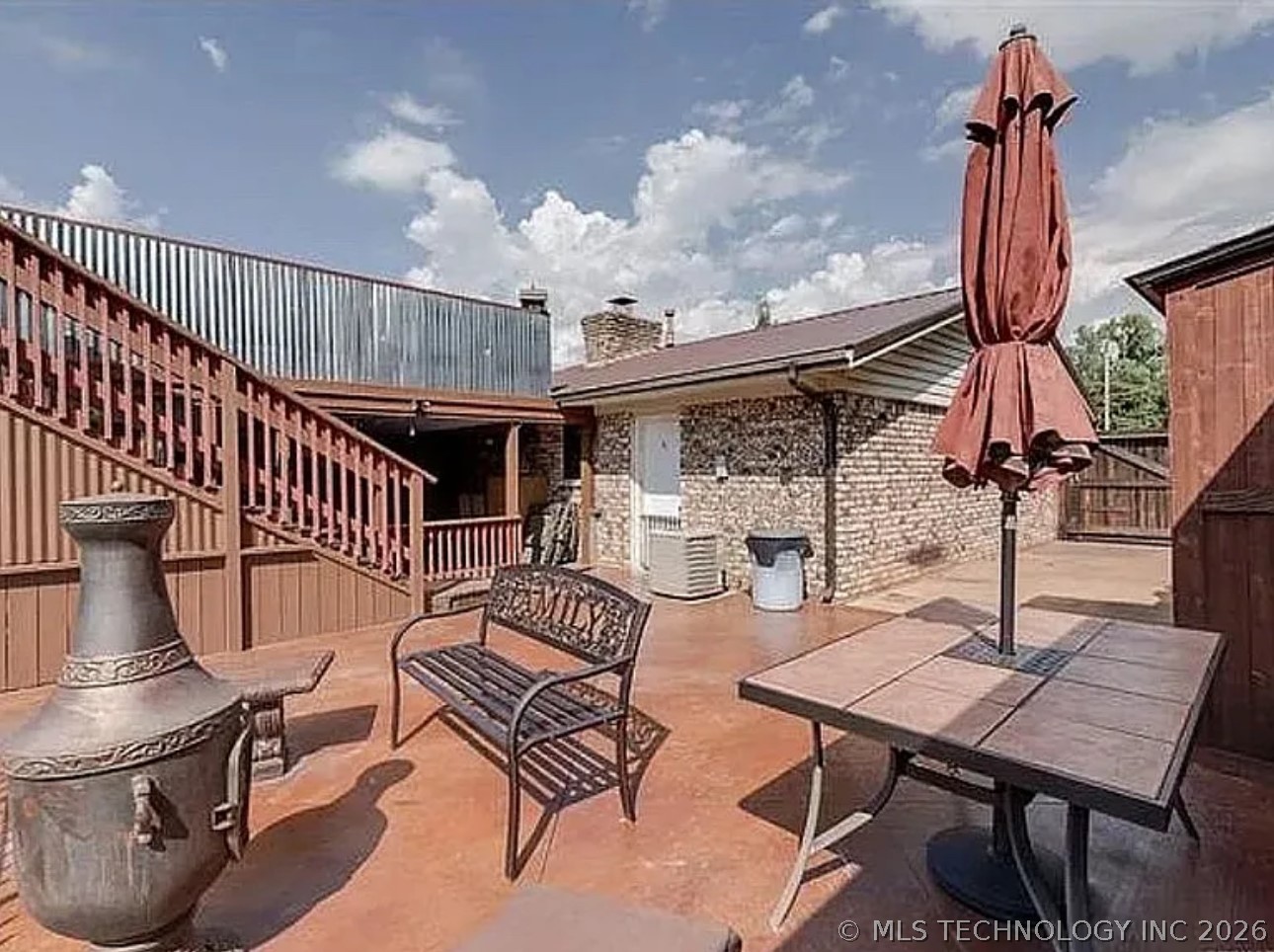 123 E Madison Street Property Photo 21