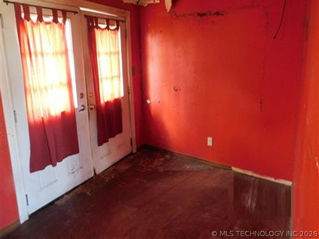 4301 E 76 Street N Property Photo 6